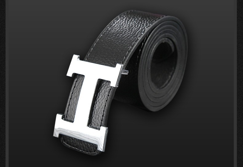 When a company opens, it gives its clients watch straps as business souvenirs. On its anniversary, it presents its employees with wallet gift sets pic 25