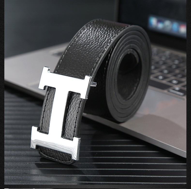 When a company opens, it gives its clients watch straps as business souvenirs. On its anniversary, it presents its employees with wallet gift sets pic 30