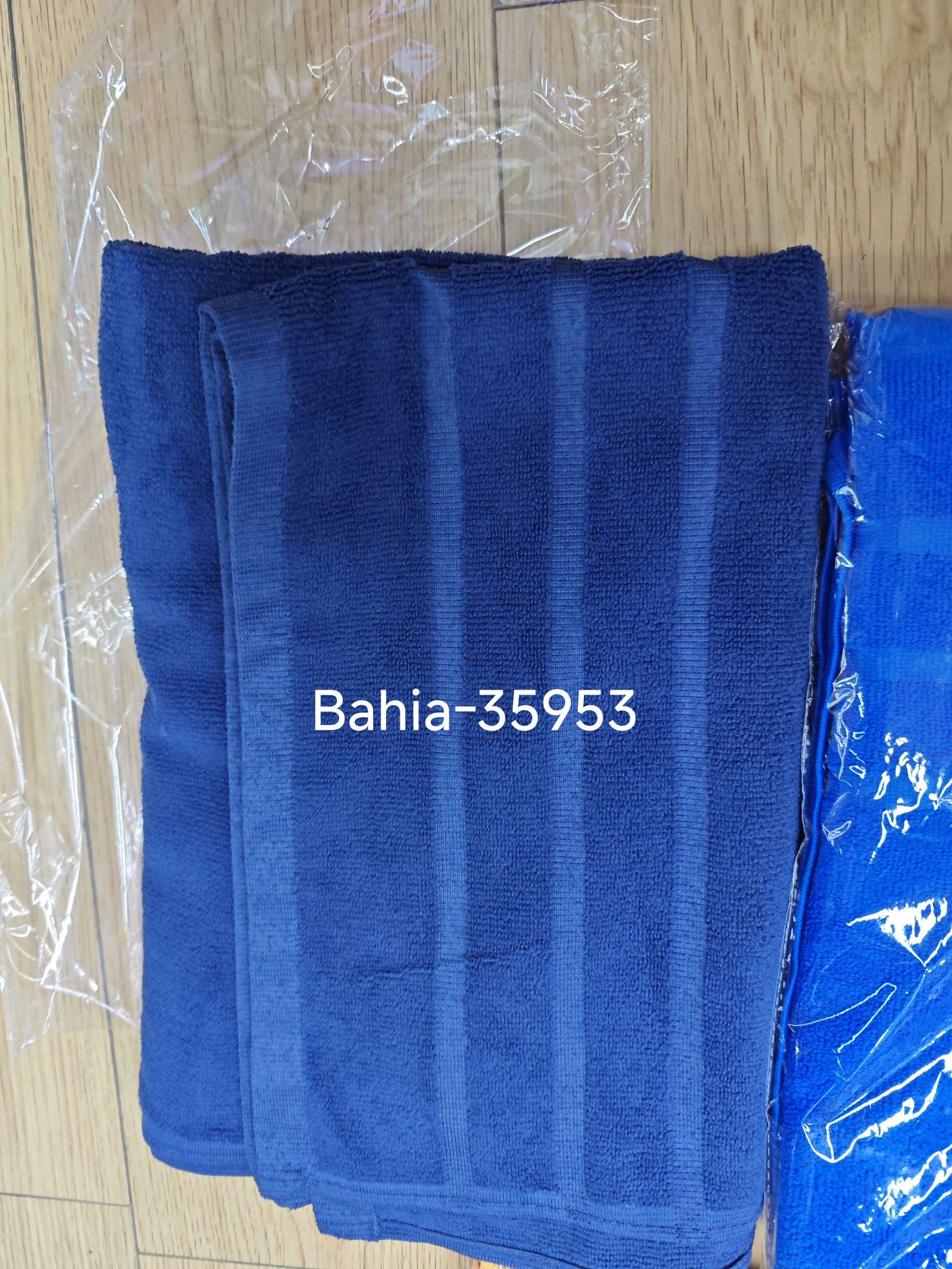 70*140cm superfine fiber thickened absorbent bath towel, beach towel bahia pic 2