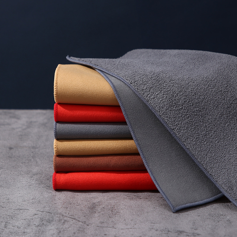 Hot-selling double-sided high-cleaning suede car wash towel pic 4