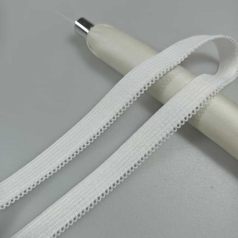 In-stock disposable underpants with elastic bands, white toothed cuffs, elastic bud webbing at the waist and legs, and high elasticity pic 4
