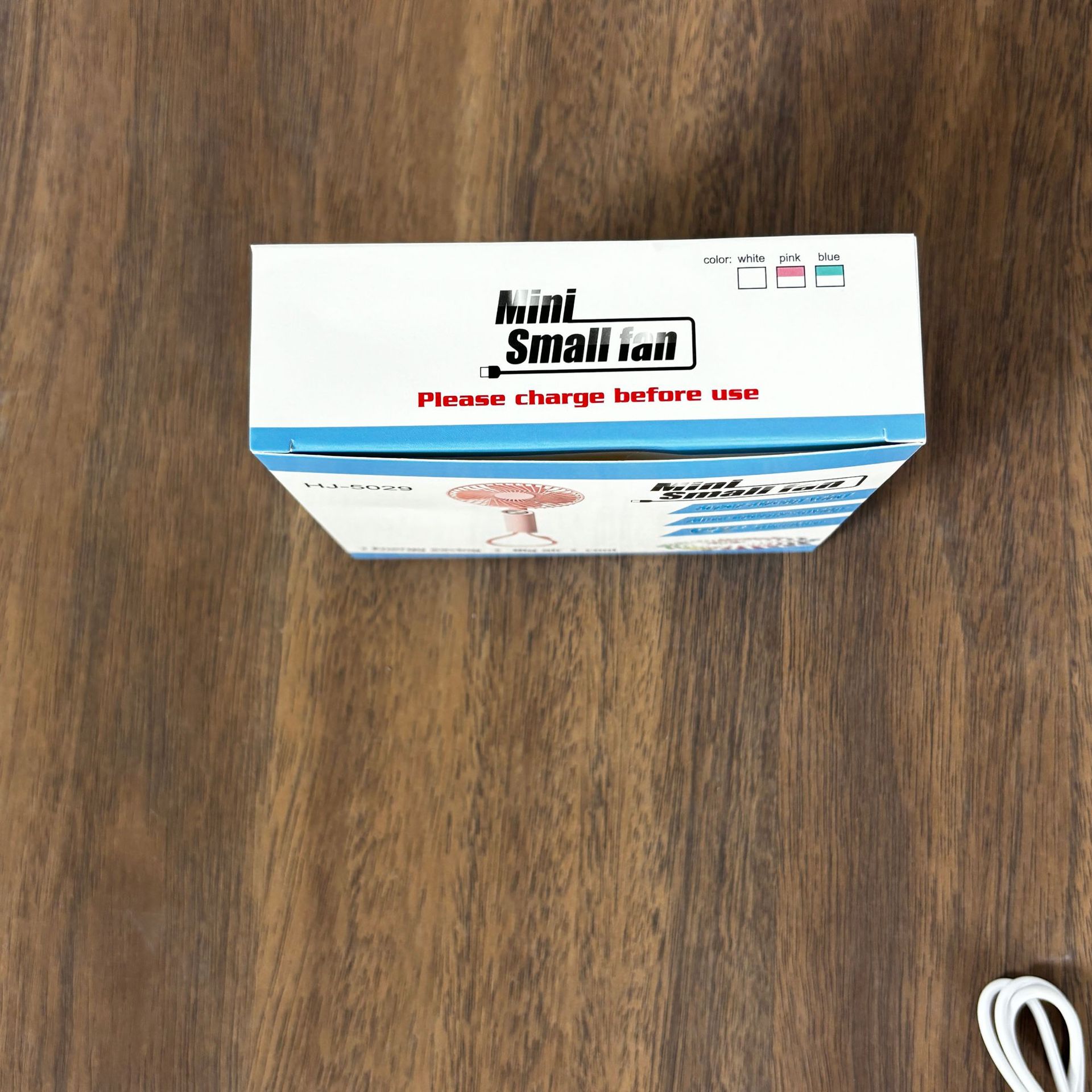 Fan 跨境外贸新款折叠小风扇 usb充电桌面挂脖迷你手持风扇详情8