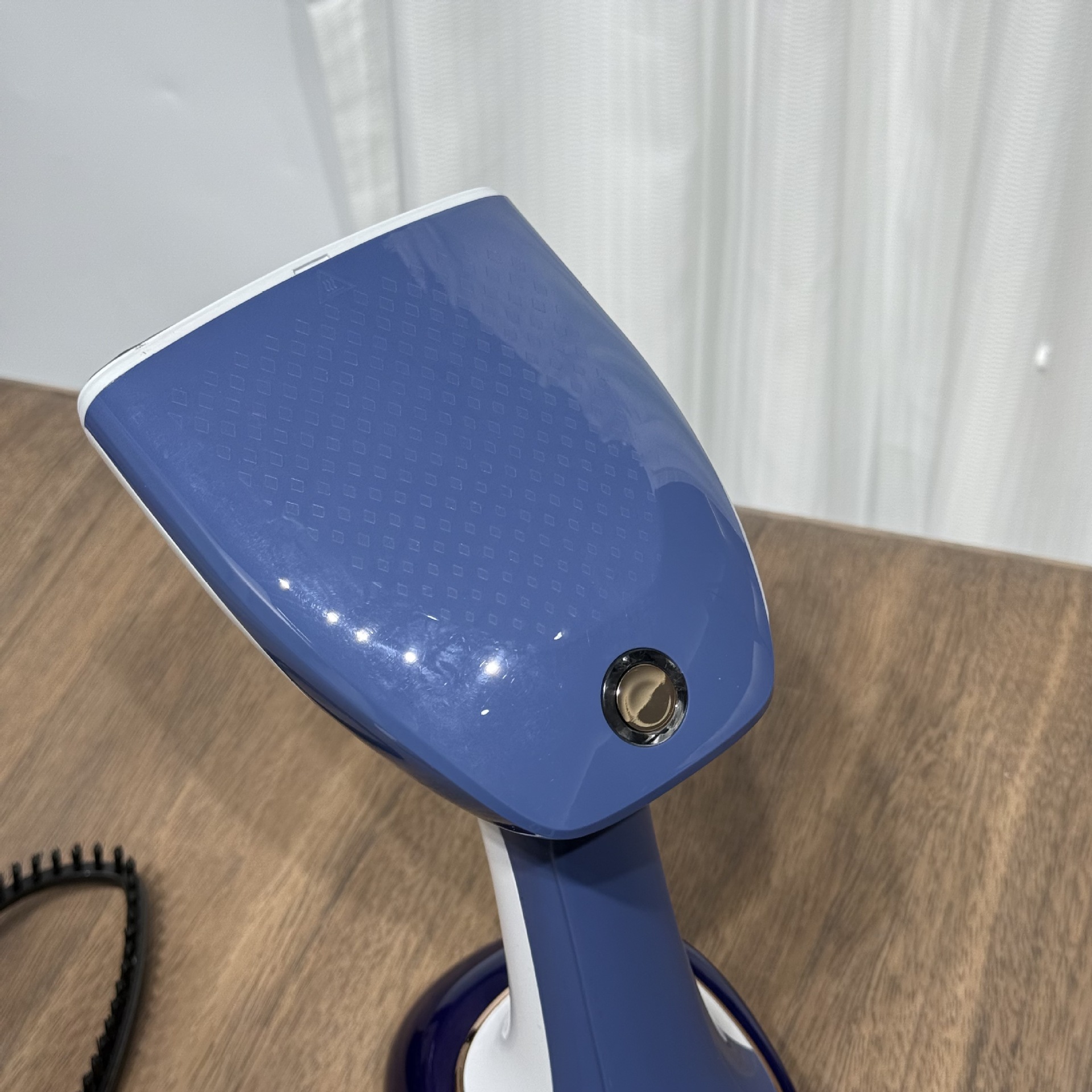 手持蒸汽电熨斗 家用便携蒸汽电烫斗外贸便携电熨斗详情5