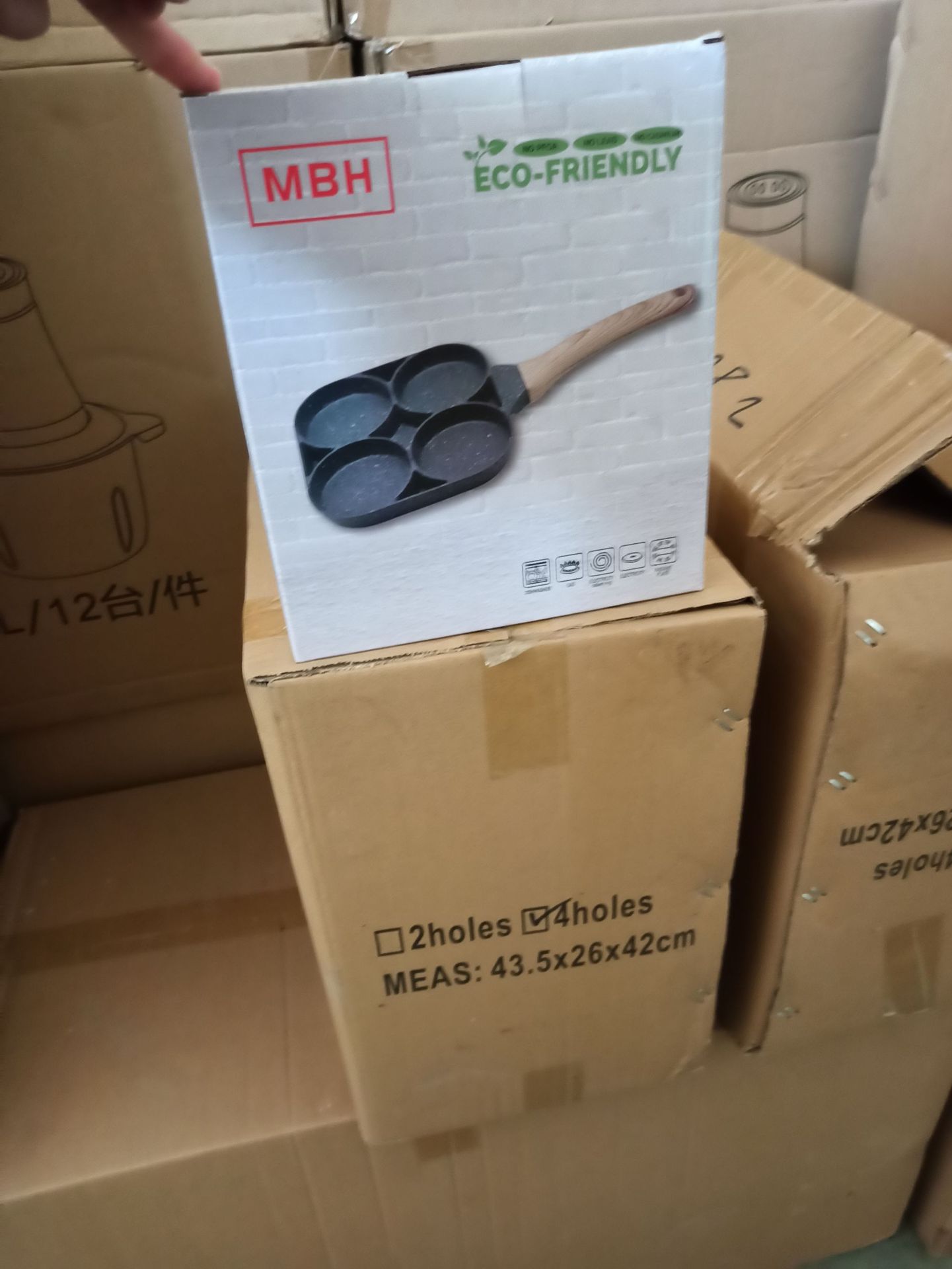 跨境复底不粘锅4孔早餐锅煎蛋家用方便多功能煎锅外贸工厂详情11