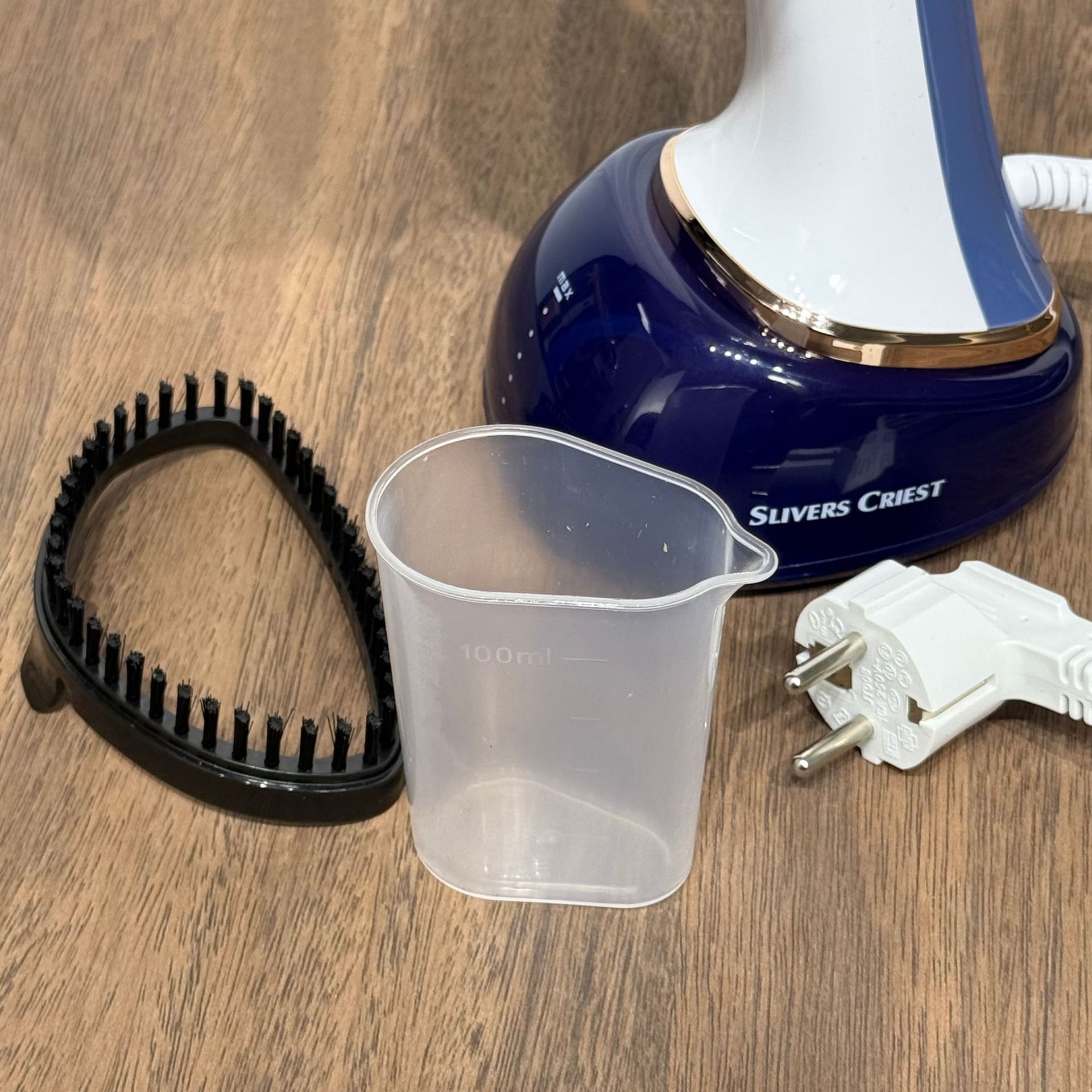 手持蒸汽电熨斗 家用便携蒸汽电烫斗外贸便携电熨斗详情8