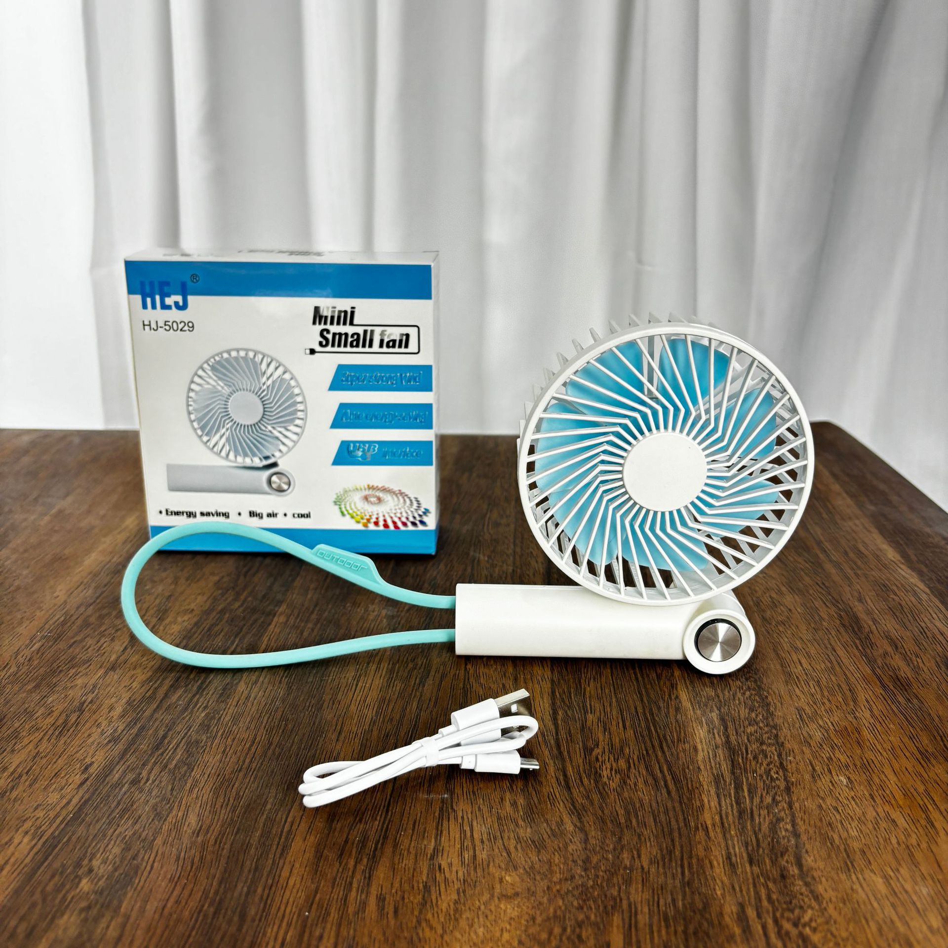 Fan 跨境外贸新款折叠小风扇 usb充电桌面挂脖迷你手持风扇详情9