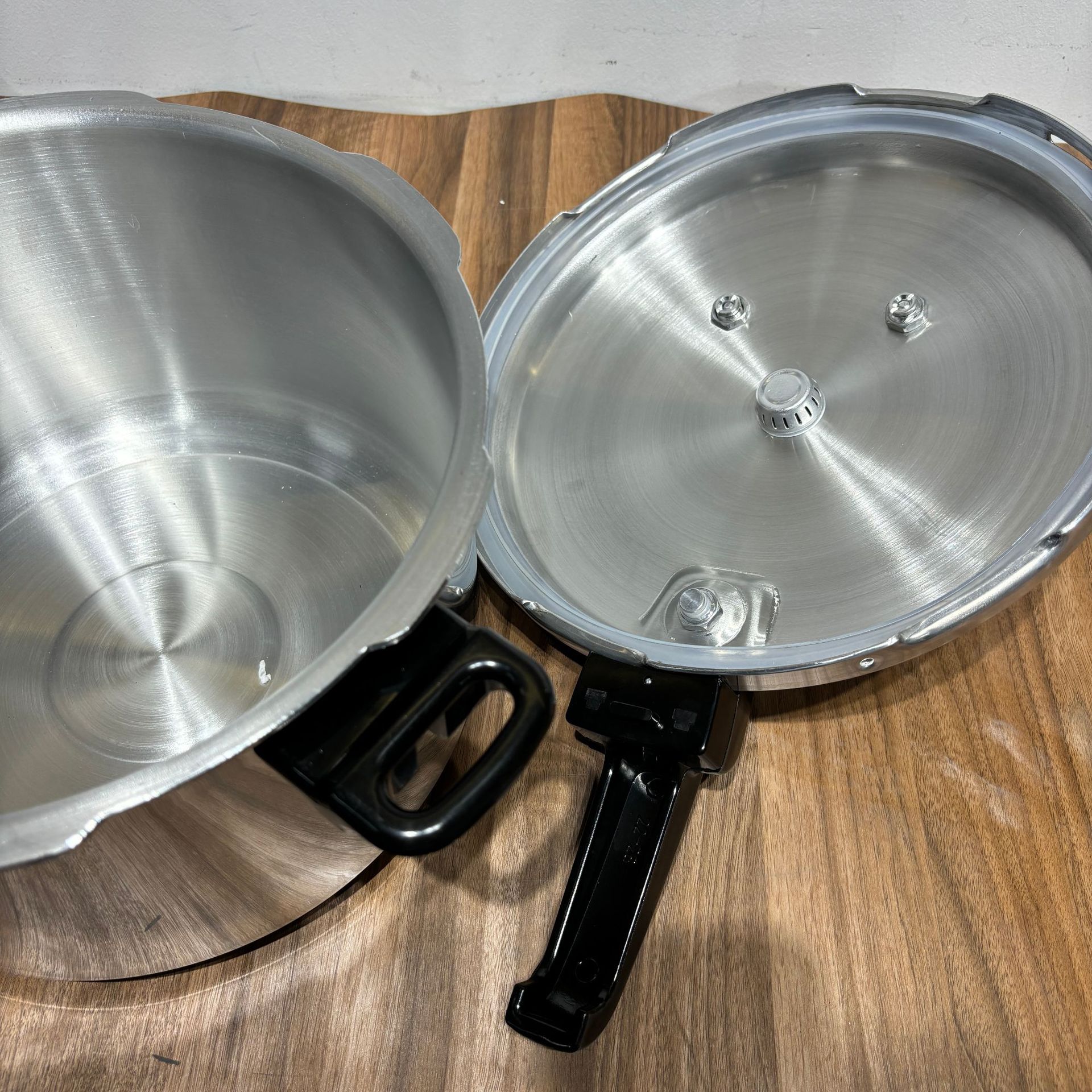 11L stainless steel pressure cooker (Bottom up) 不锈钢高压锅详情6