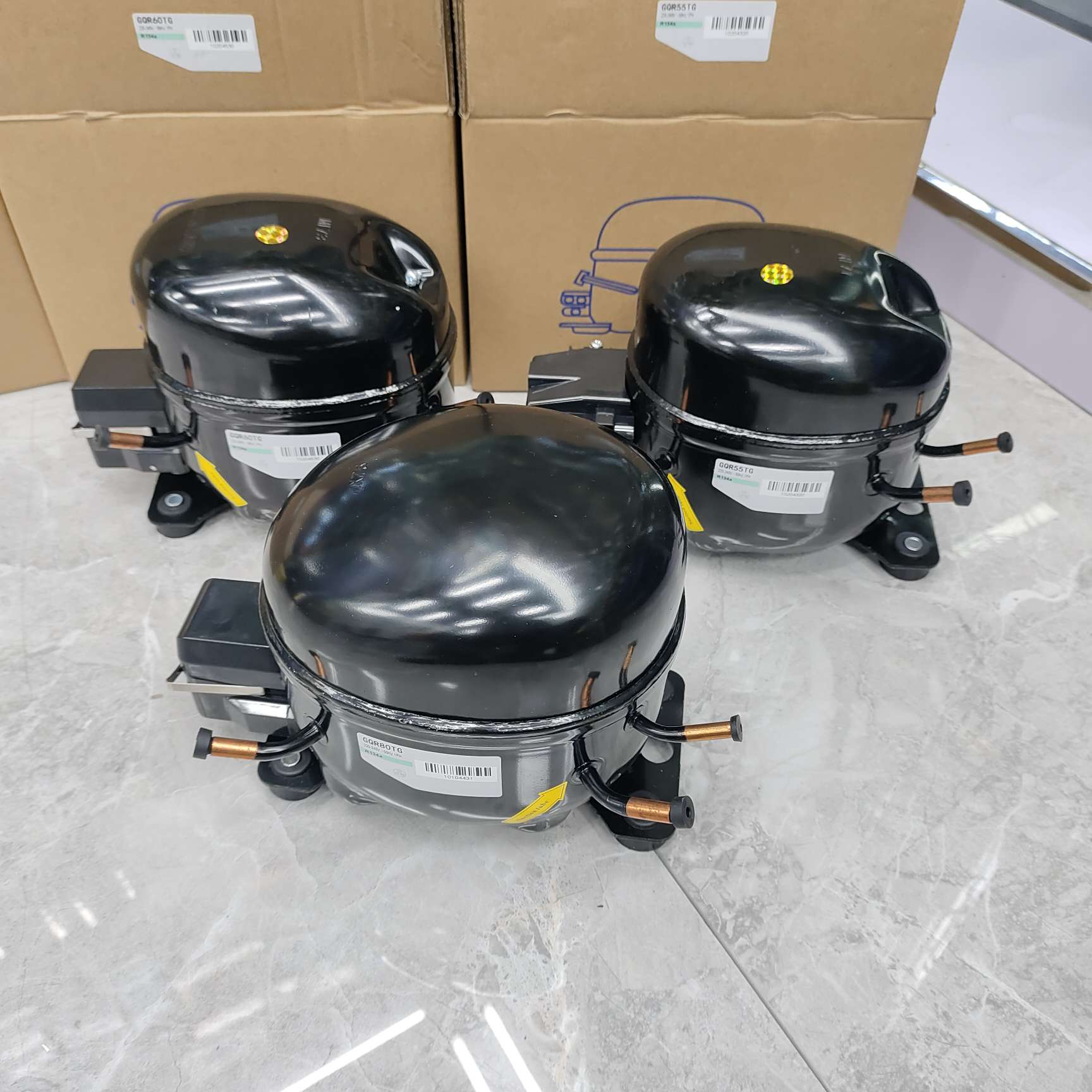 全新低温冰箱冰柜压缩机R404a制冷剂R134A空调压缩机GQR111GT详情3