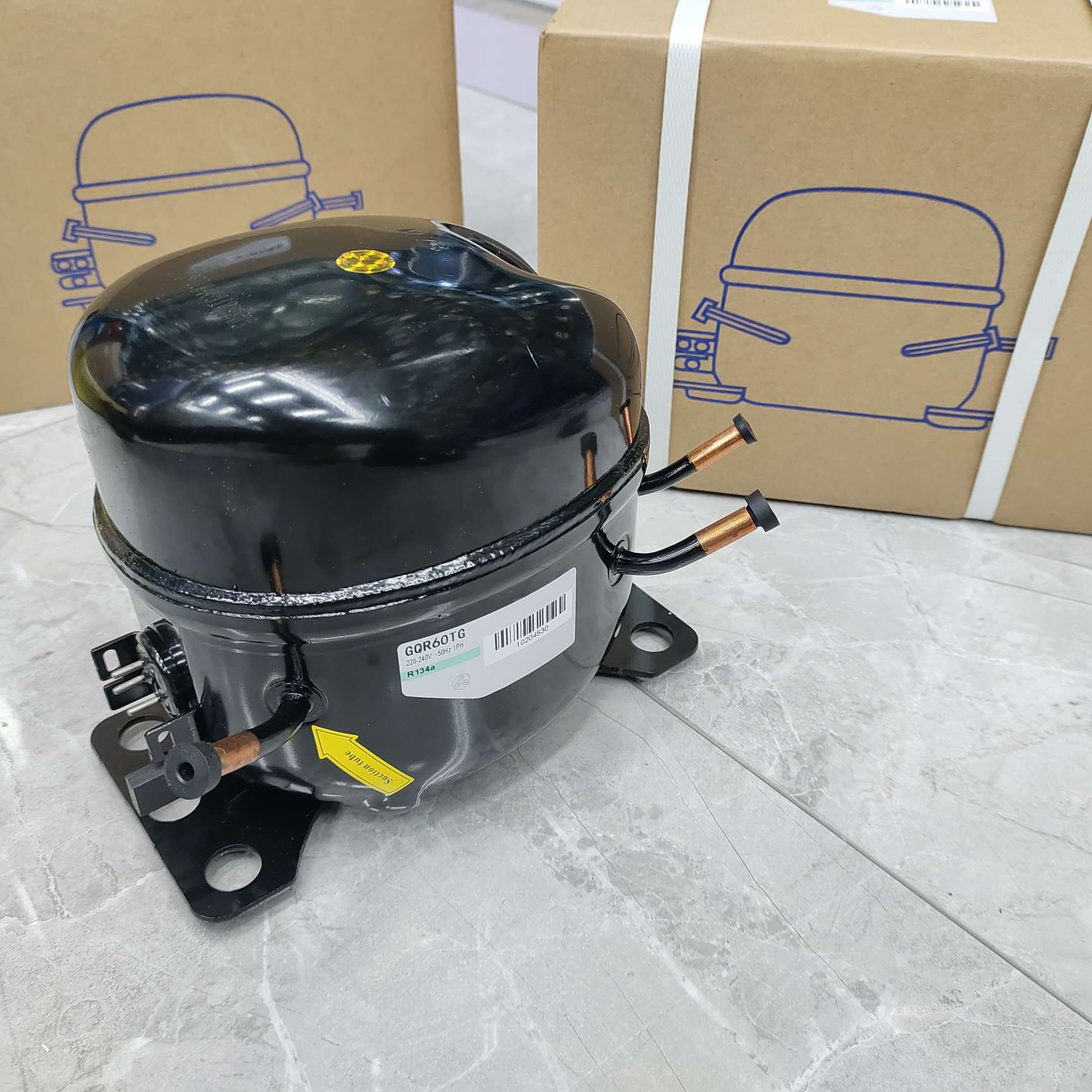 全新低温冰箱冰柜压缩机R404a制冷剂R134A空调压缩机GQR111GT详情9