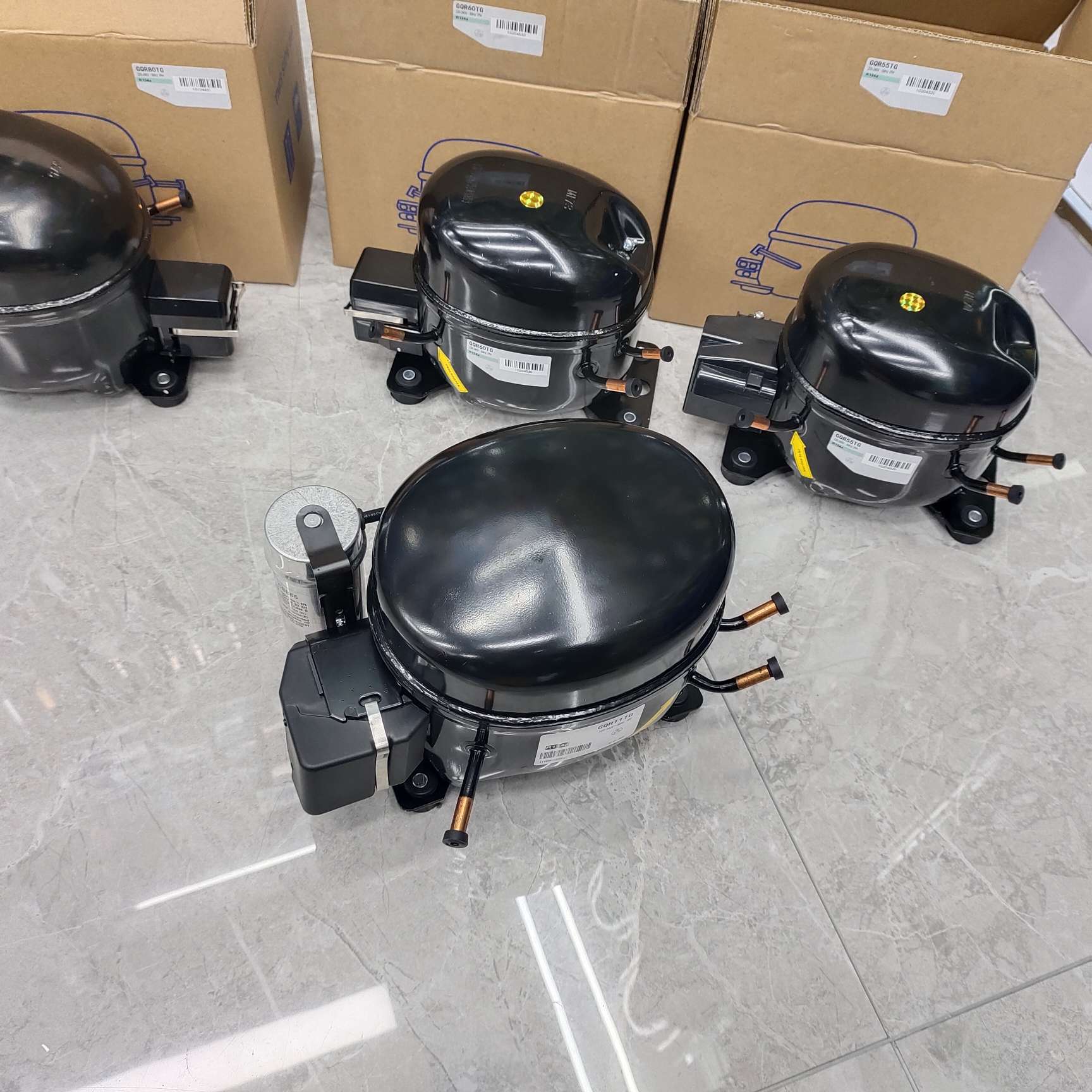 全新低温冰箱冰柜压缩机R404a制冷剂R134A空调压缩机GQR111GT详情4