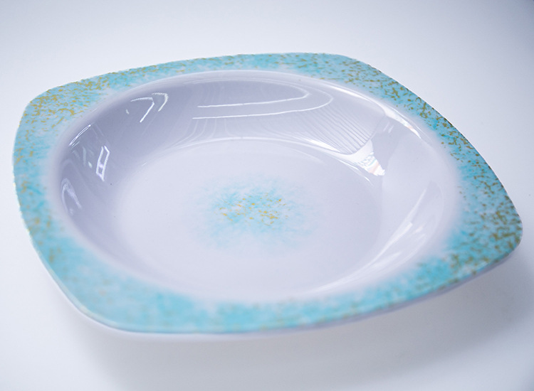 A high-end imitation porcelain housewarming gift set of bowls, plates, kitchenware, complete sets of bowls, plates and tableware for home use pic 5