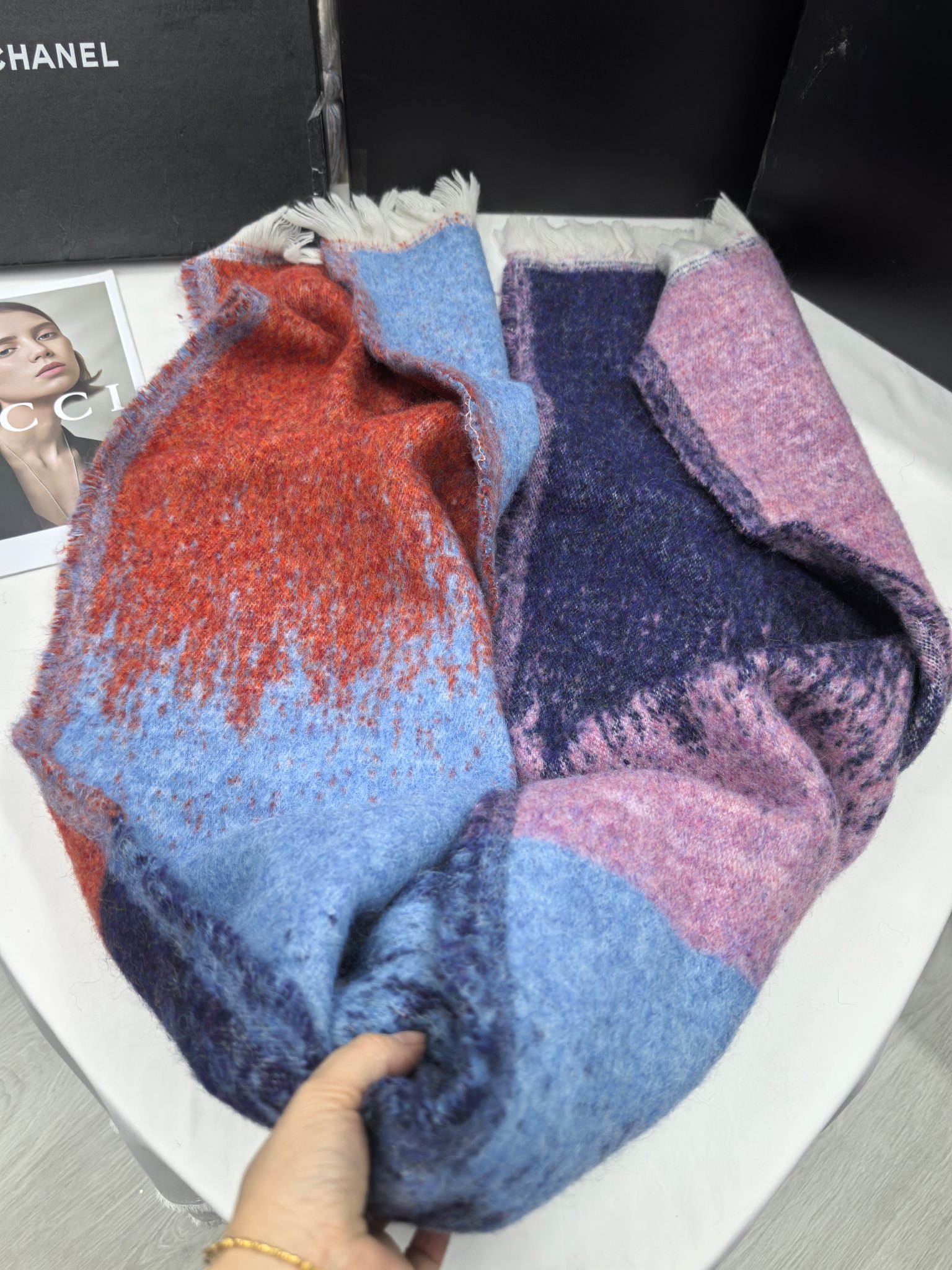New cross-border wholesale scarf e-commerce live-streaming supplier supplies wool magic ring gradient meteor shower pic 5