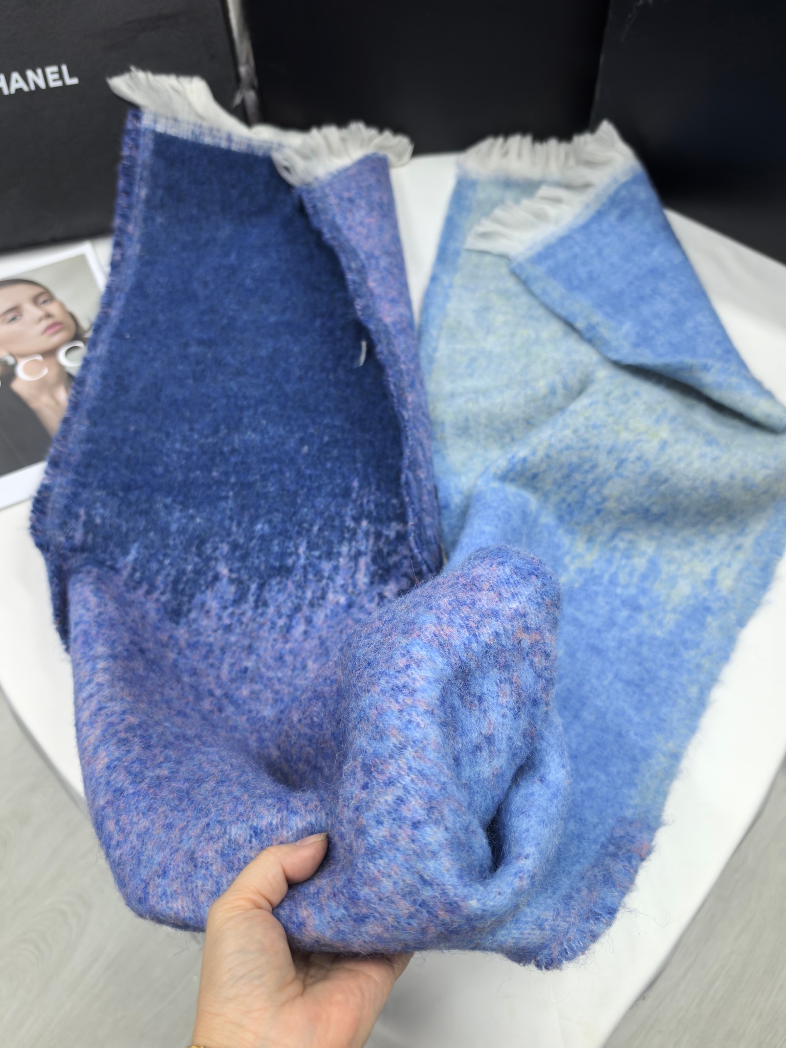 New cross-border wholesale scarf e-commerce live-streaming supplier supplies wool magic ring gradient meteor shower pic 6