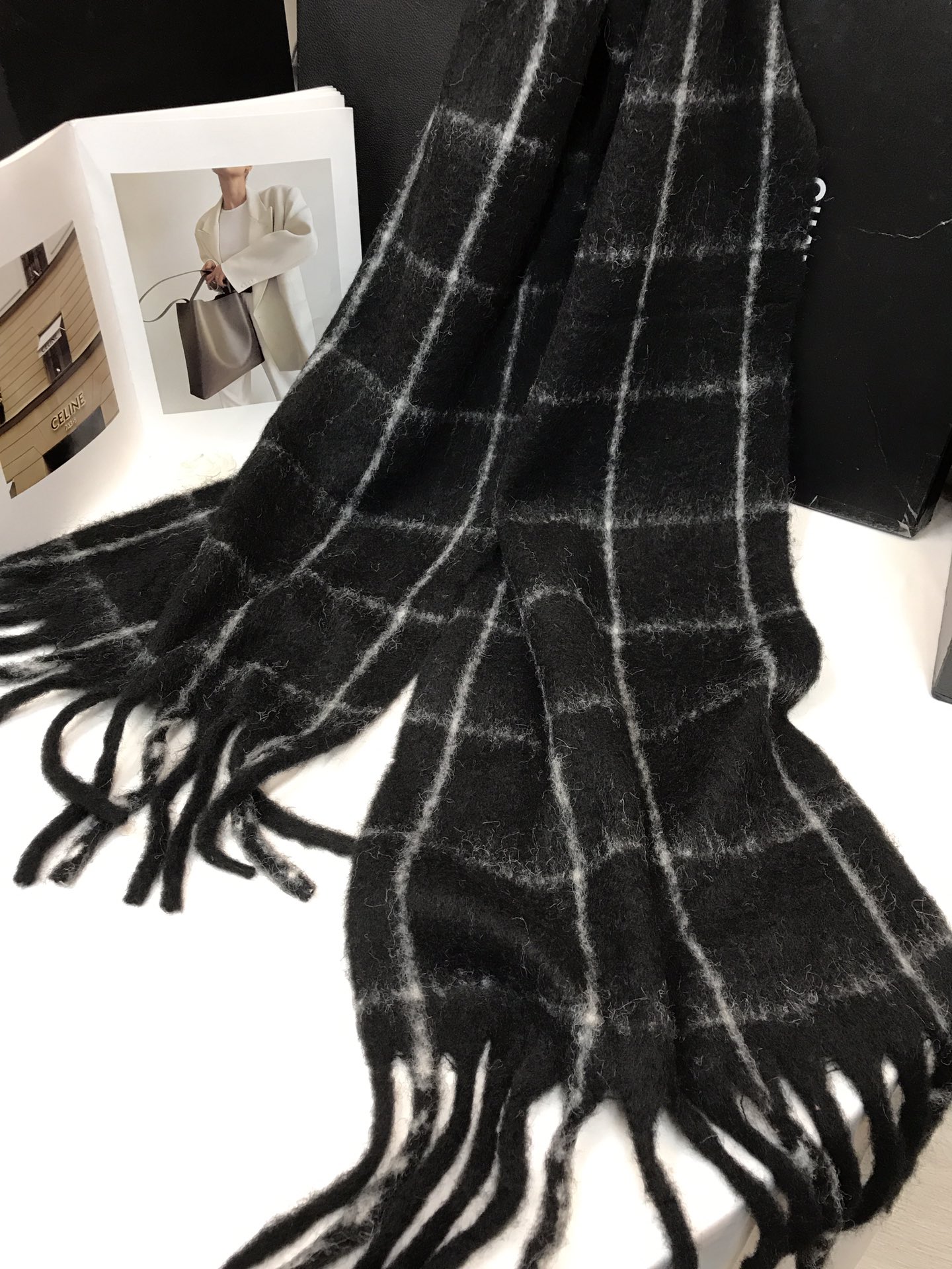 Spot cross-border wholesale e-commerce live-streaming supply chain with interlaced wool grids pic 3