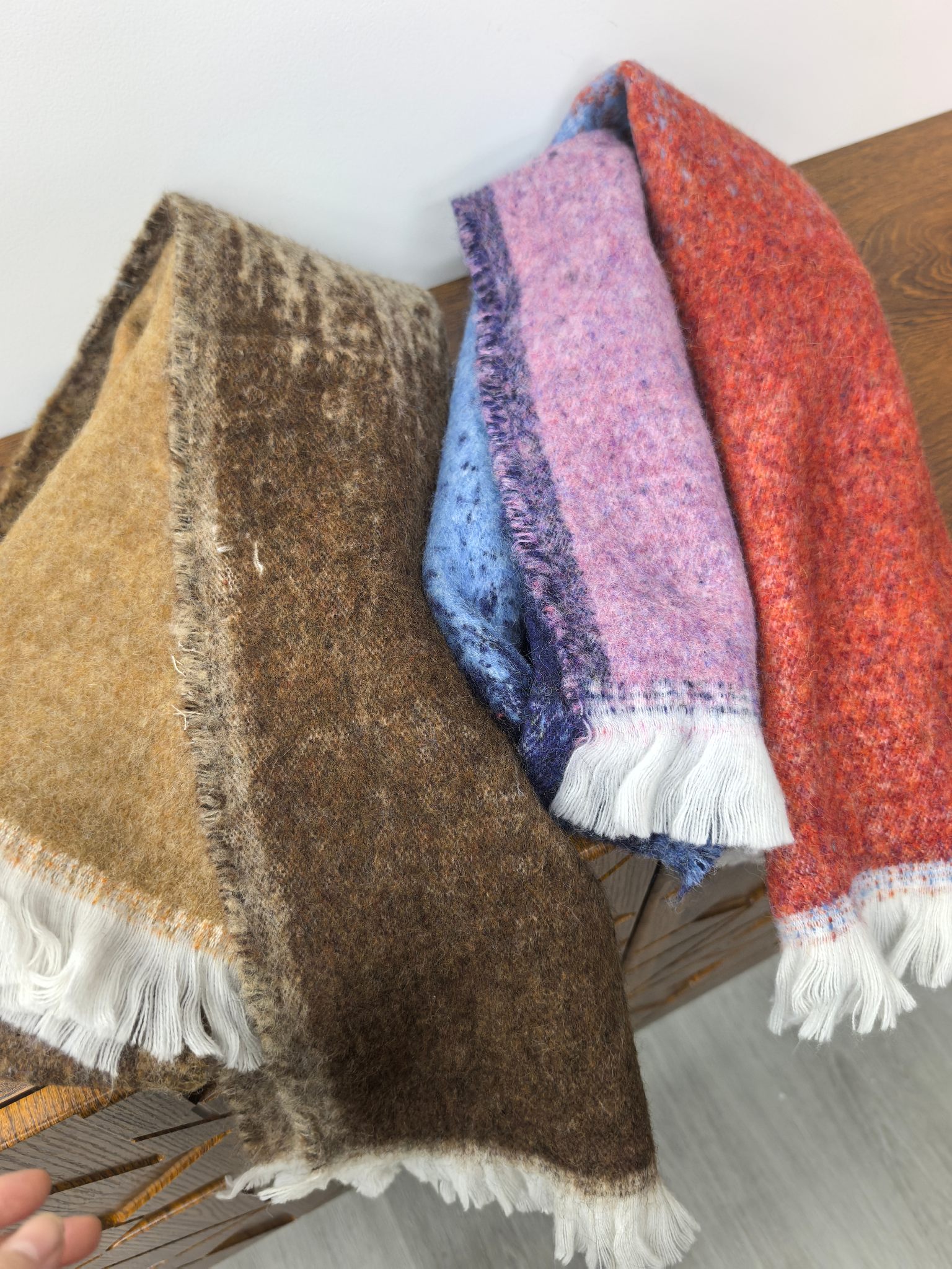 New cross-border wholesale scarf e-commerce live-streaming supplier supplies wool magic ring gradient meteor shower pic 13
