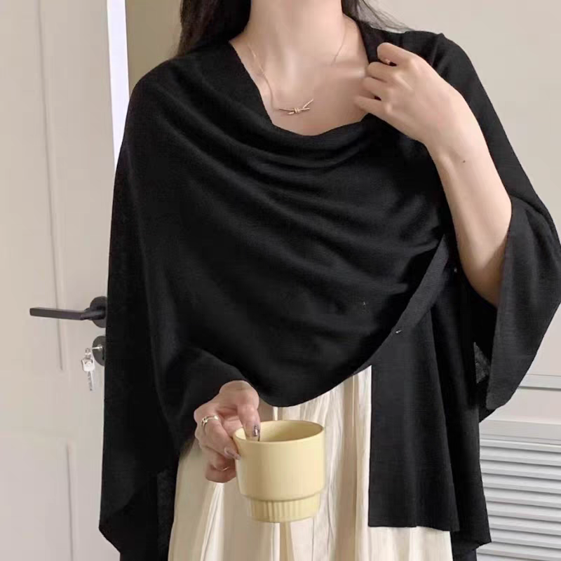 New cross-border wholesale e-commerce live-streaming supply: Air-conditioned room warm wool blended shawl, button split shawl pic 3