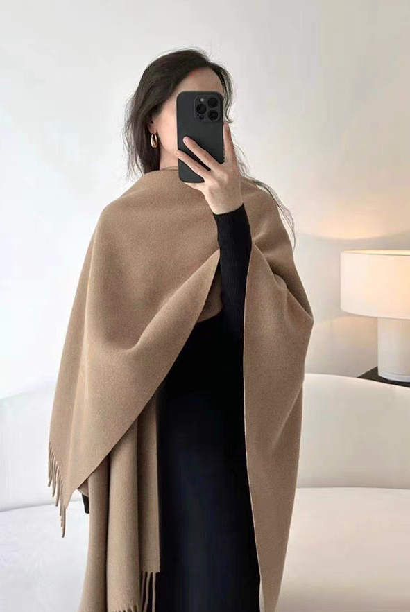 Cross-border scarf wholesale e-commerce live-streaming supply chain supply of solid-color imitation cashmere split shawls pic 1
