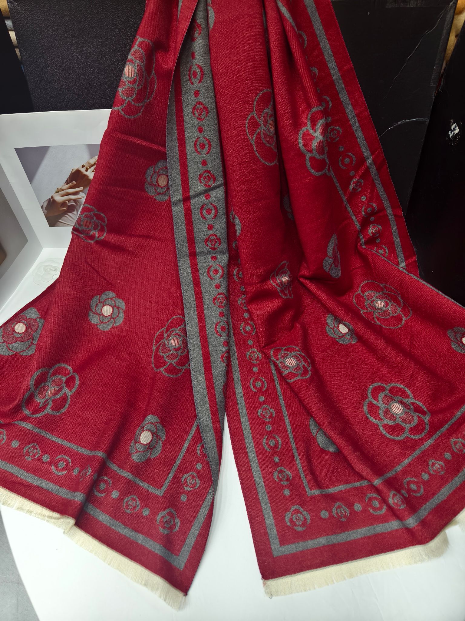 Export scarf wholesale e-commerce live-streaming supply chain high-speed camellia supply pic 9
