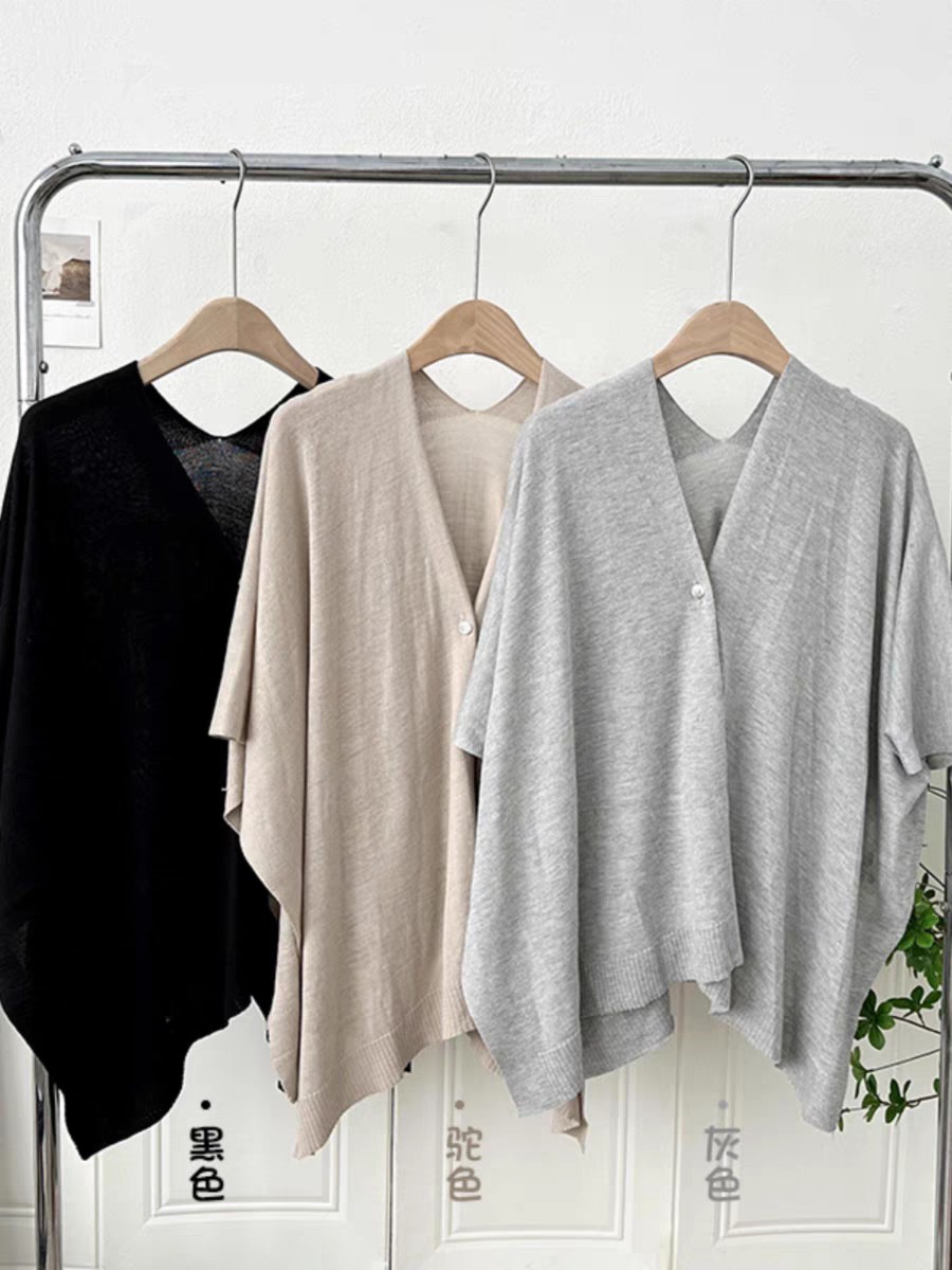 New cross-border wholesale e-commerce live-streaming supply: Air-conditioned room warm wool blended shawl, button split shawl pic 8