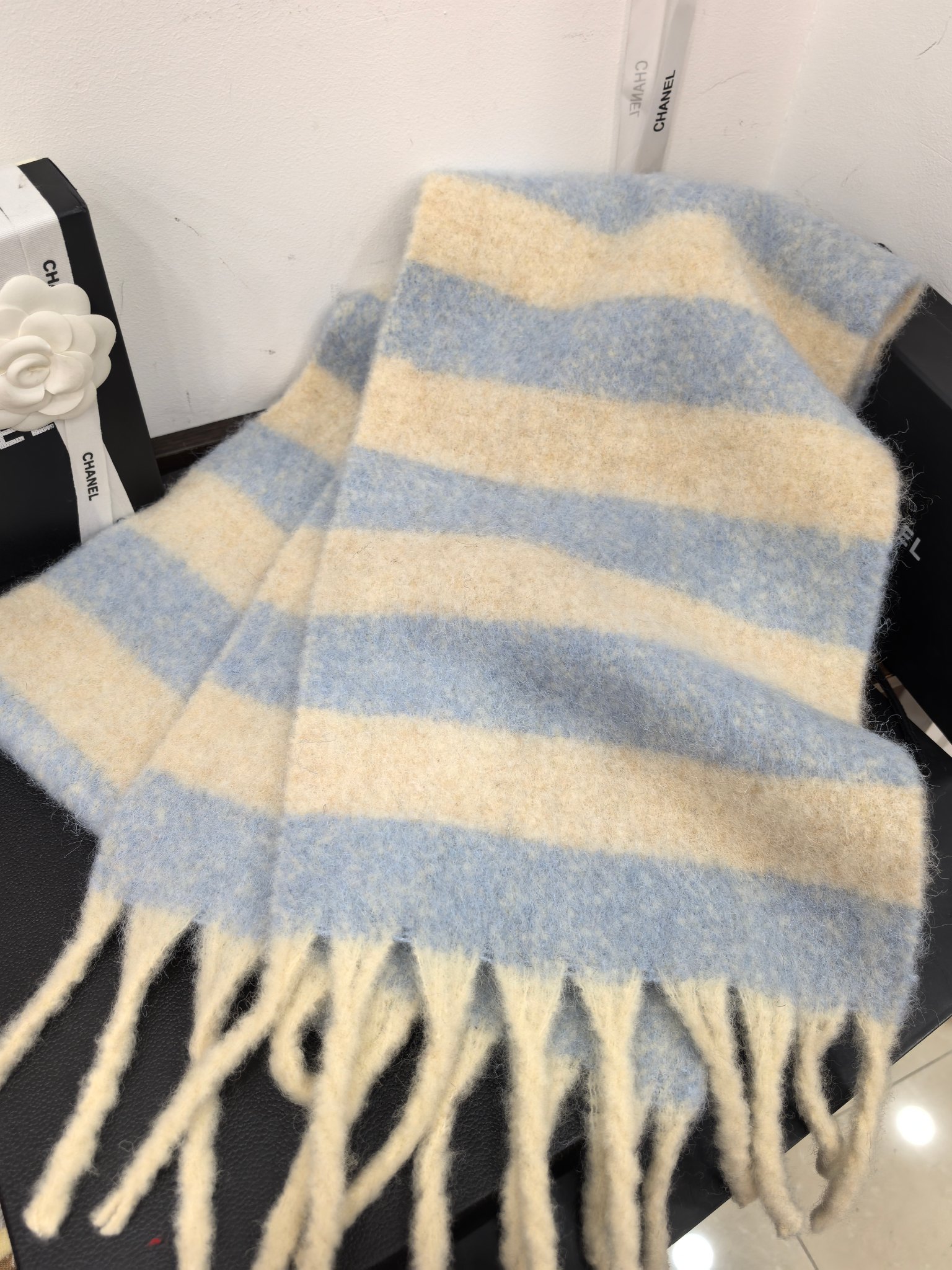Wholesale of export scarves, e-commerce live streaming supply chain, new style in stock, vintage wool thick beard pic 5