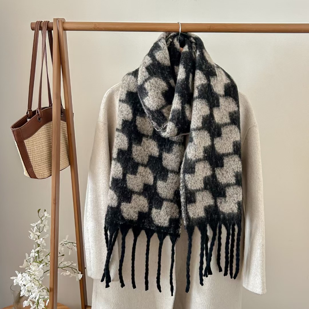 Cross-border scarf wholesale e-commerce live-streaming supply chain for new wool bows pic 8