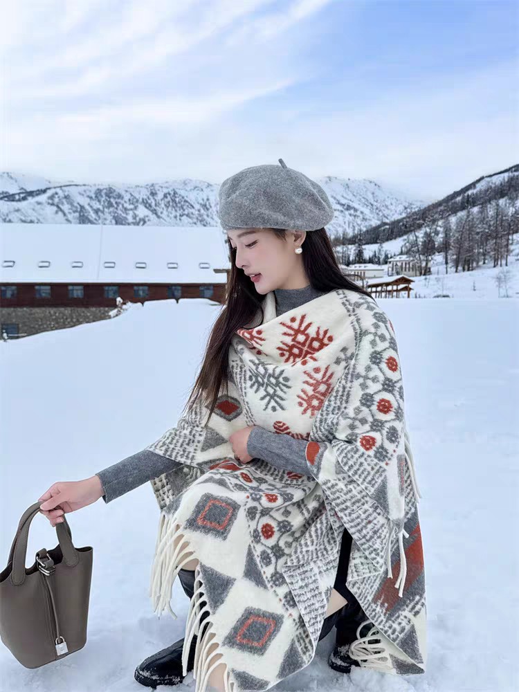 Cross-border scarf wholesale e-commerce live streaming supply chain supply diamond-shaped patterned snowflake anti-cashmere split shawls pic 11