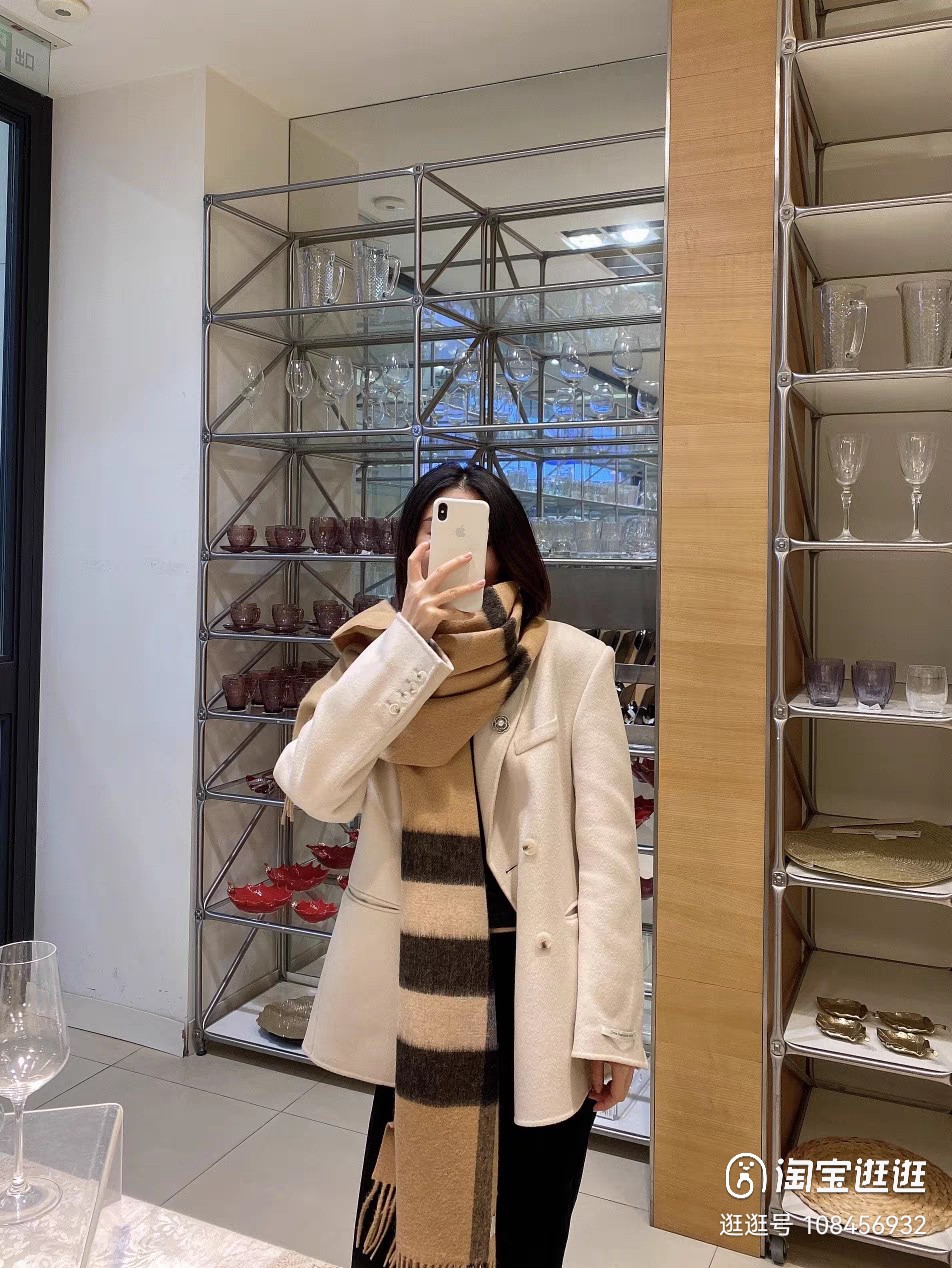Cross-border scarf wholesale e-commerce live-streaming supply chain, classic British-style checkered long scarves pic 5