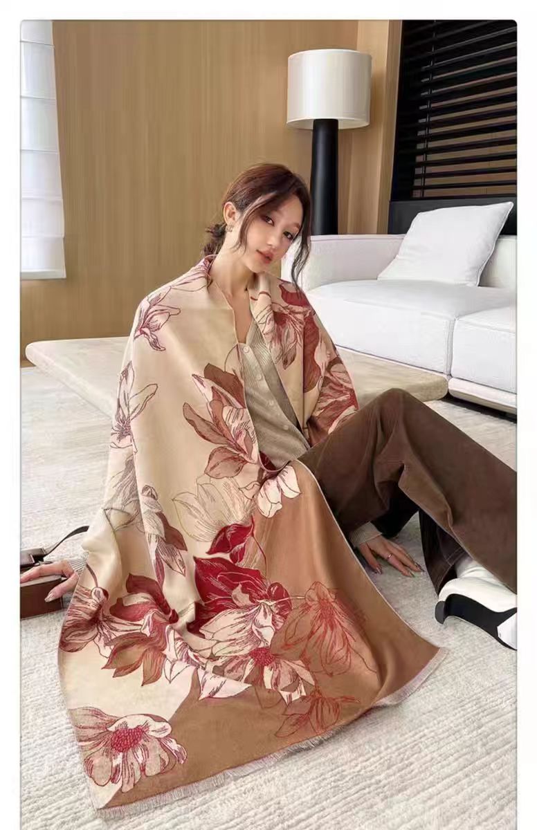 Wholesale of cross-border scarves in stock, e-commerce live streaming, supply chain, online style, high-quality high-speed jacquard series, ginkgo pic 4