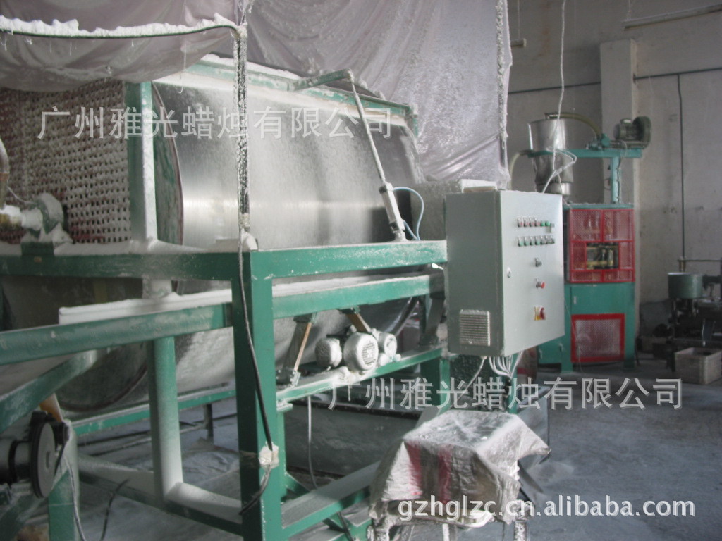 蜡烛厂家白色香薰蜡烛茶蜡无烟保温加热煮茶蜡烛4小时蜡烛灯供佛详情5