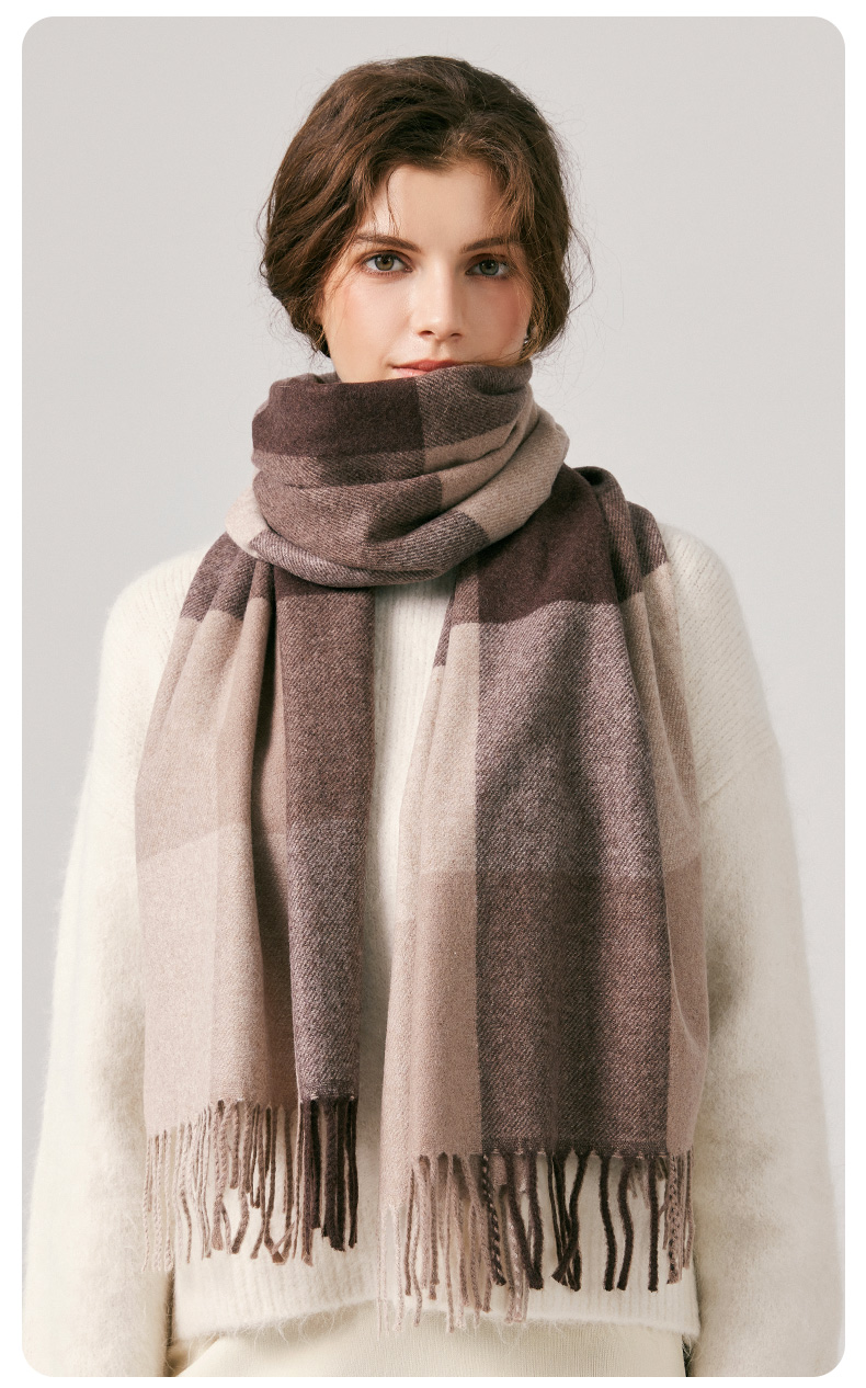Wholesale of cross-border scarves in stock, e-commerce live streaming, supply chain, 96 wool series, color-blocked wool square grid pic 9