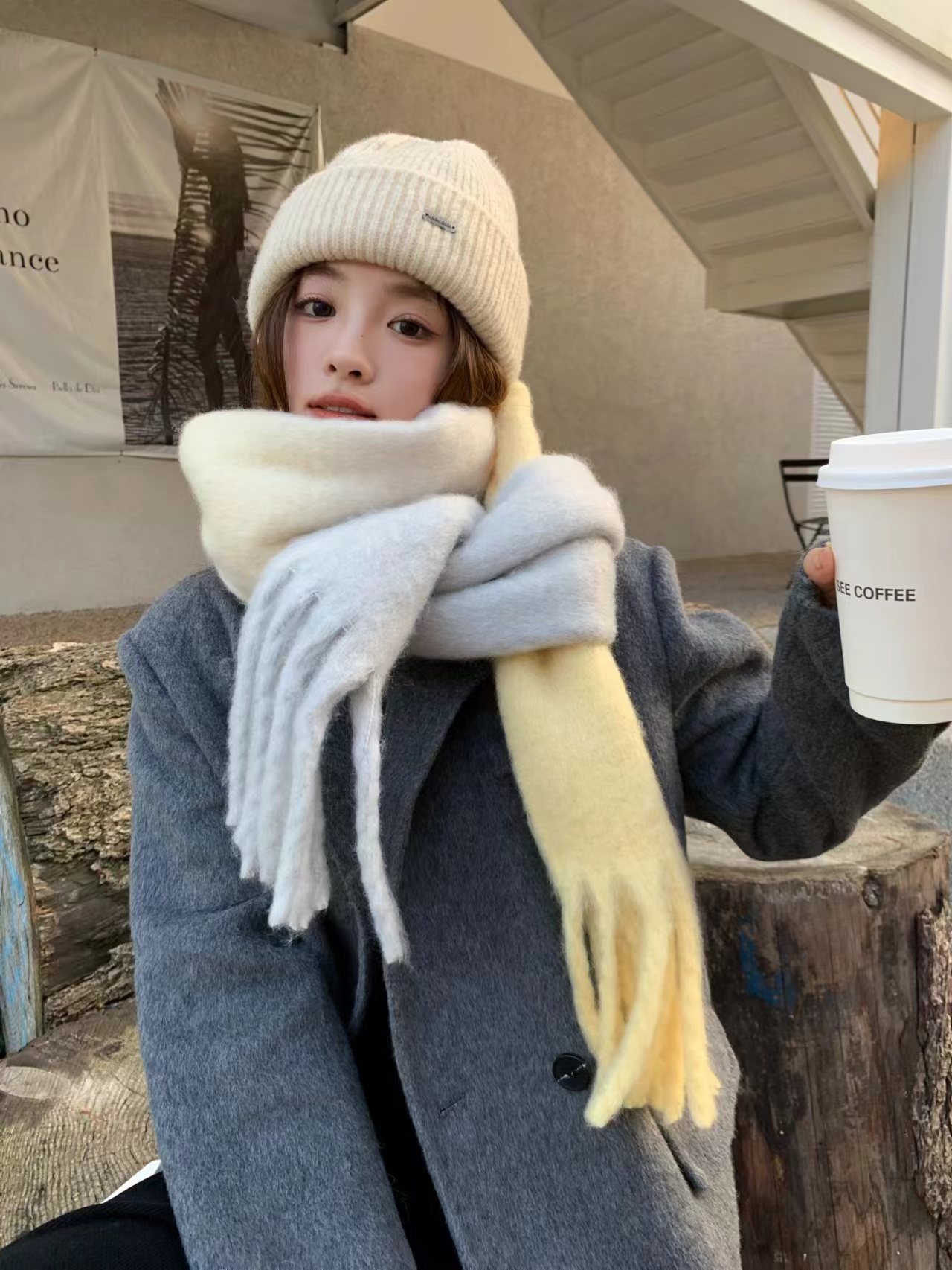跨境围巾批发电商新款现货68粗须系列羊毛手绘渐变围巾直播供货详情1