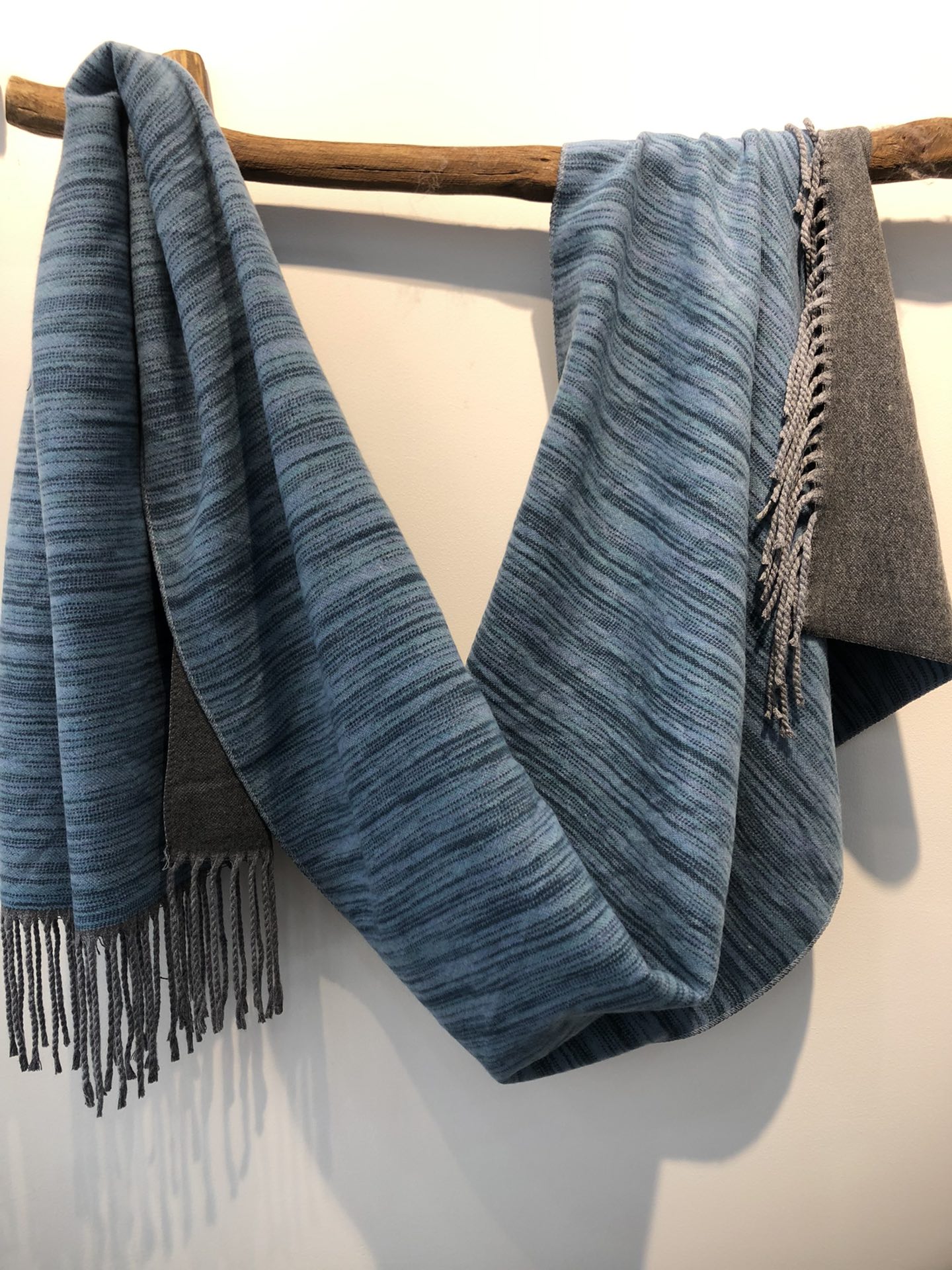 Cross-border scarf wholesale, e-commerce live streaming, new 25-bag core yarn double-sided series, satin dyed double-sided pic 8