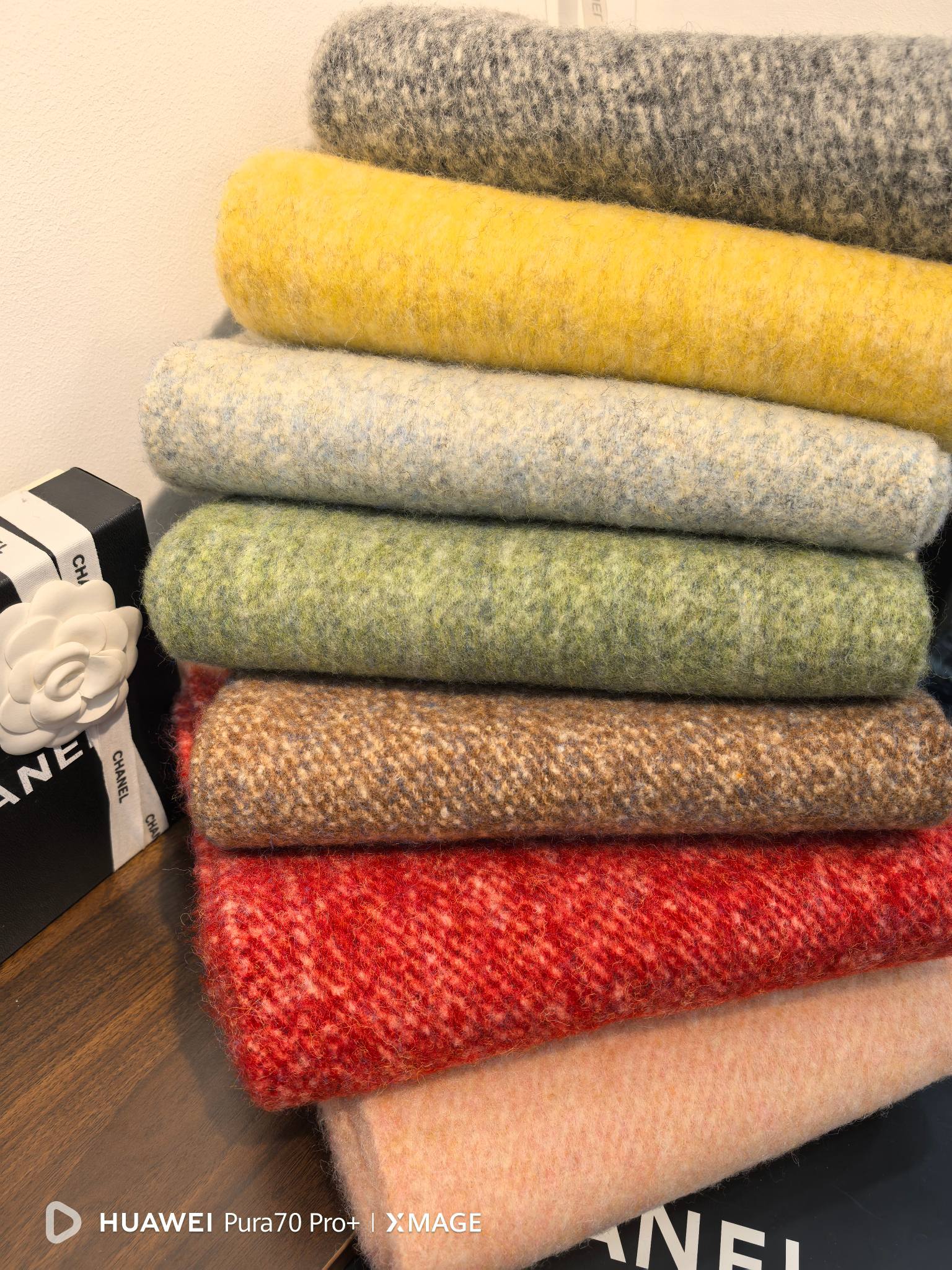Cross-border scarf wholesale e-commerce live-streaming supply chain, vintage wool thick beard pic 5