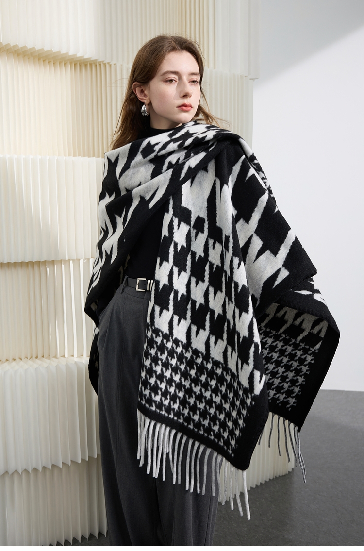 Cross-border scarf wholesale e-commerce live streaming supply chain, Thousand Bird pattern imitation cashmere split shawls pic 3
