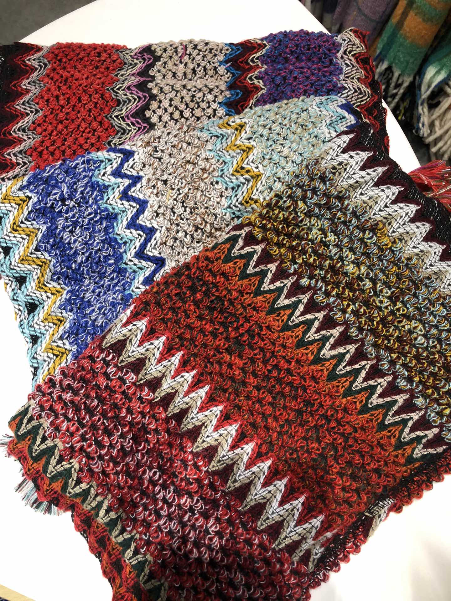 Cross-border scarf wholesale e-commerce live-streaming supply chain, ethnic style shawls pic 7