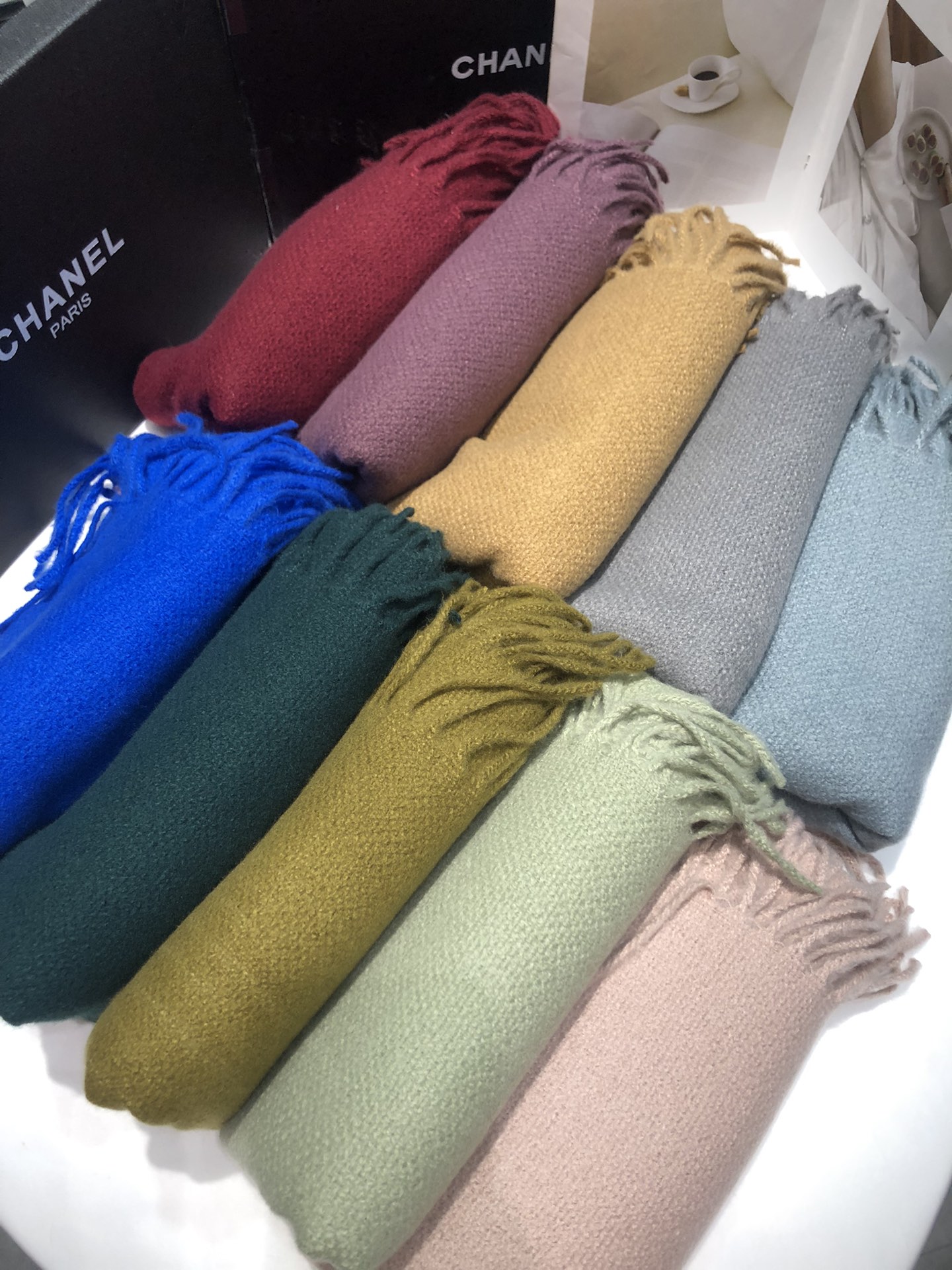 Cross-border scarf wholesale e-commerce live streaming supply chain supply 39 monochrome series, plain Oreo pic 7