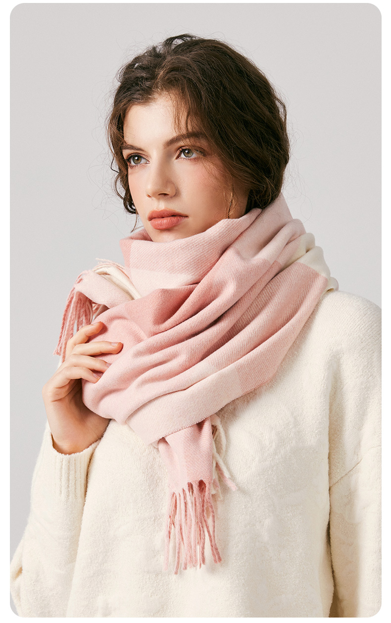 Wholesale of cross-border scarves in stock, e-commerce live streaming, supply chain, 96 wool series, color-blocked wool square grid pic 4