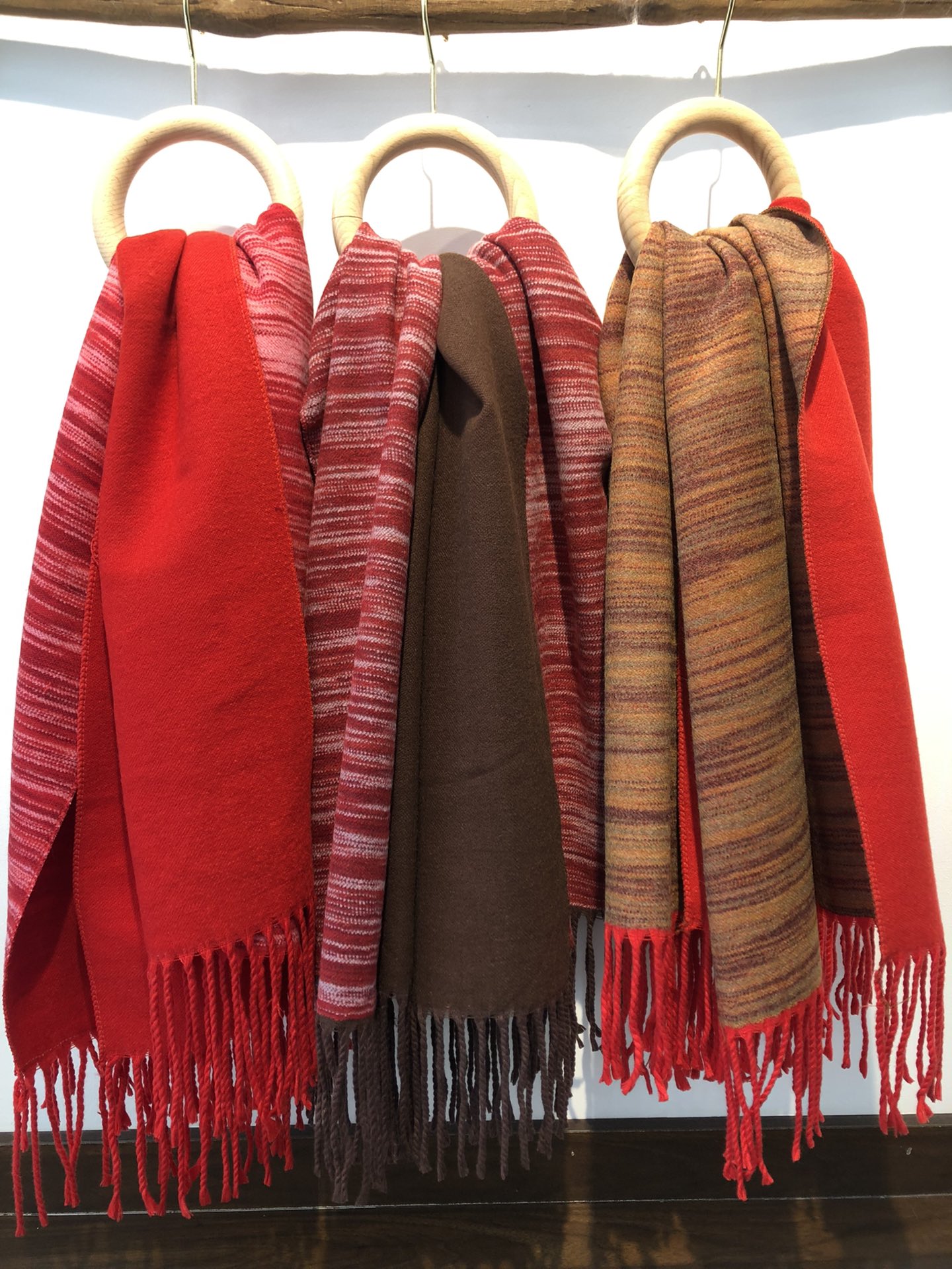 Cross-border scarf wholesale, e-commerce live streaming, new 25-bag core yarn double-sided series, satin dyed double-sided pic 7