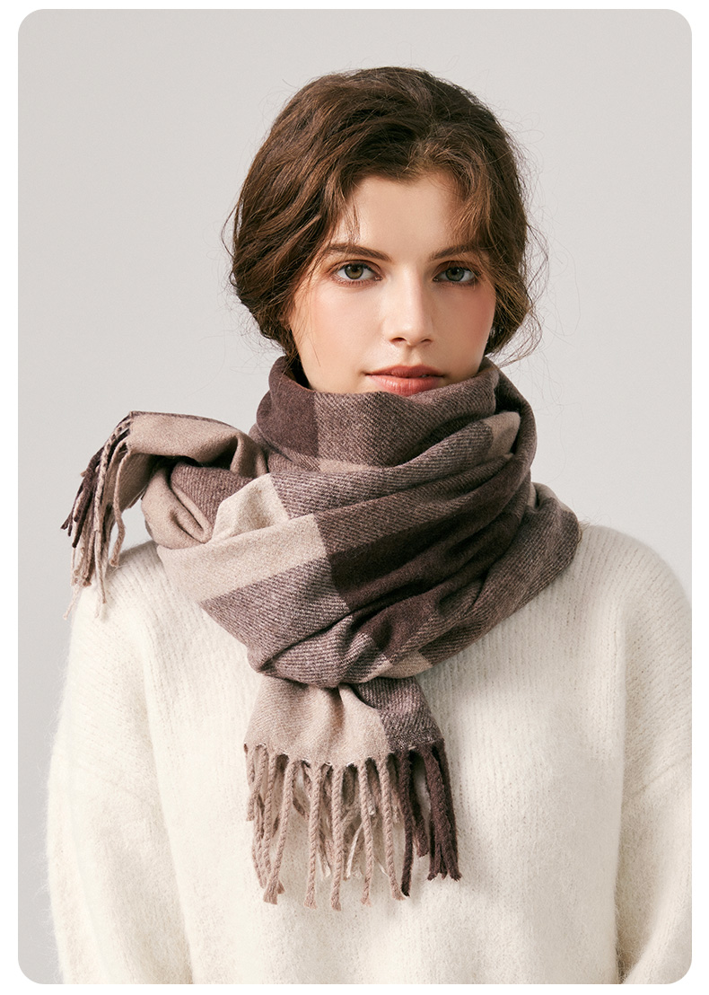 Wholesale of cross-border scarves in stock, e-commerce live streaming, supply chain, 96 wool series, color-blocked wool square grid pic 8