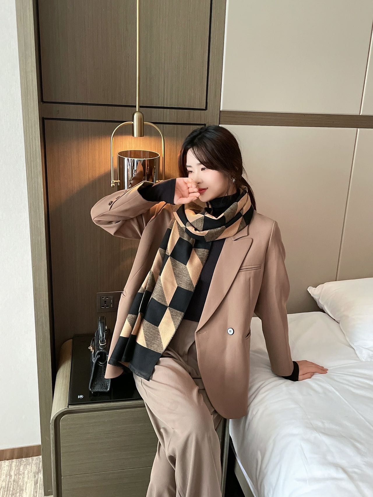 Cross-border scarf wholesale e-commerce supply 37 Fashion Jacquard series three-dimensional checkered scarves pic 6