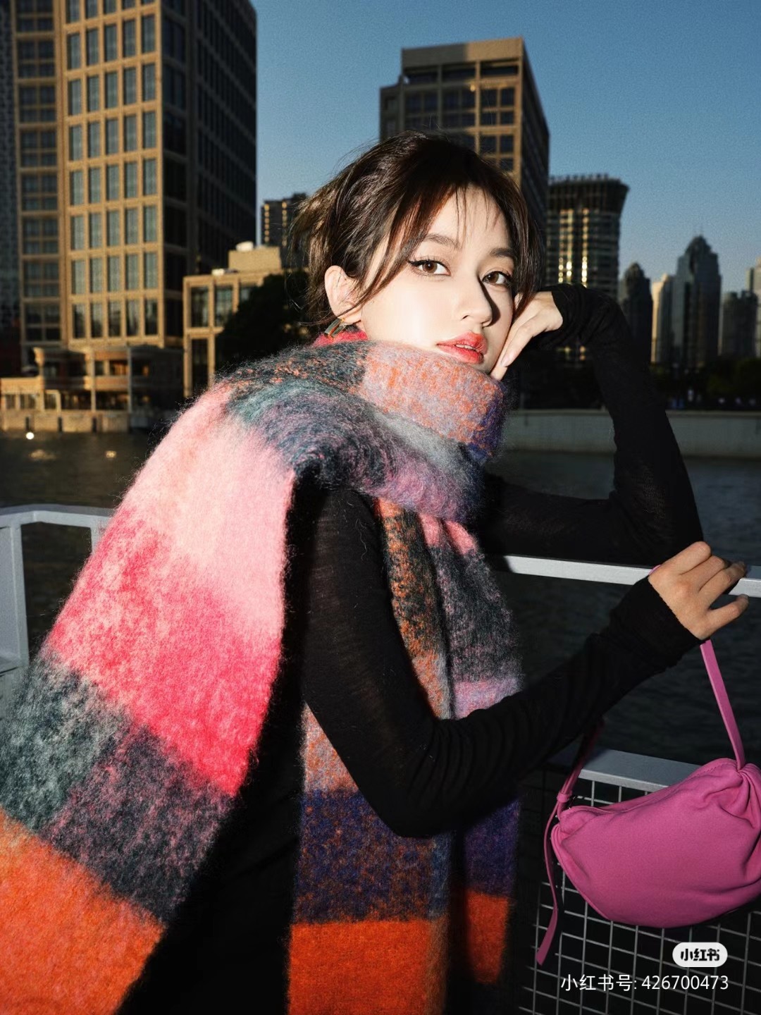 Cross-border scarf wholesale e-commerce live streaming supply chain, mohair thick beard scarf COS checkered thick beard pic 3
