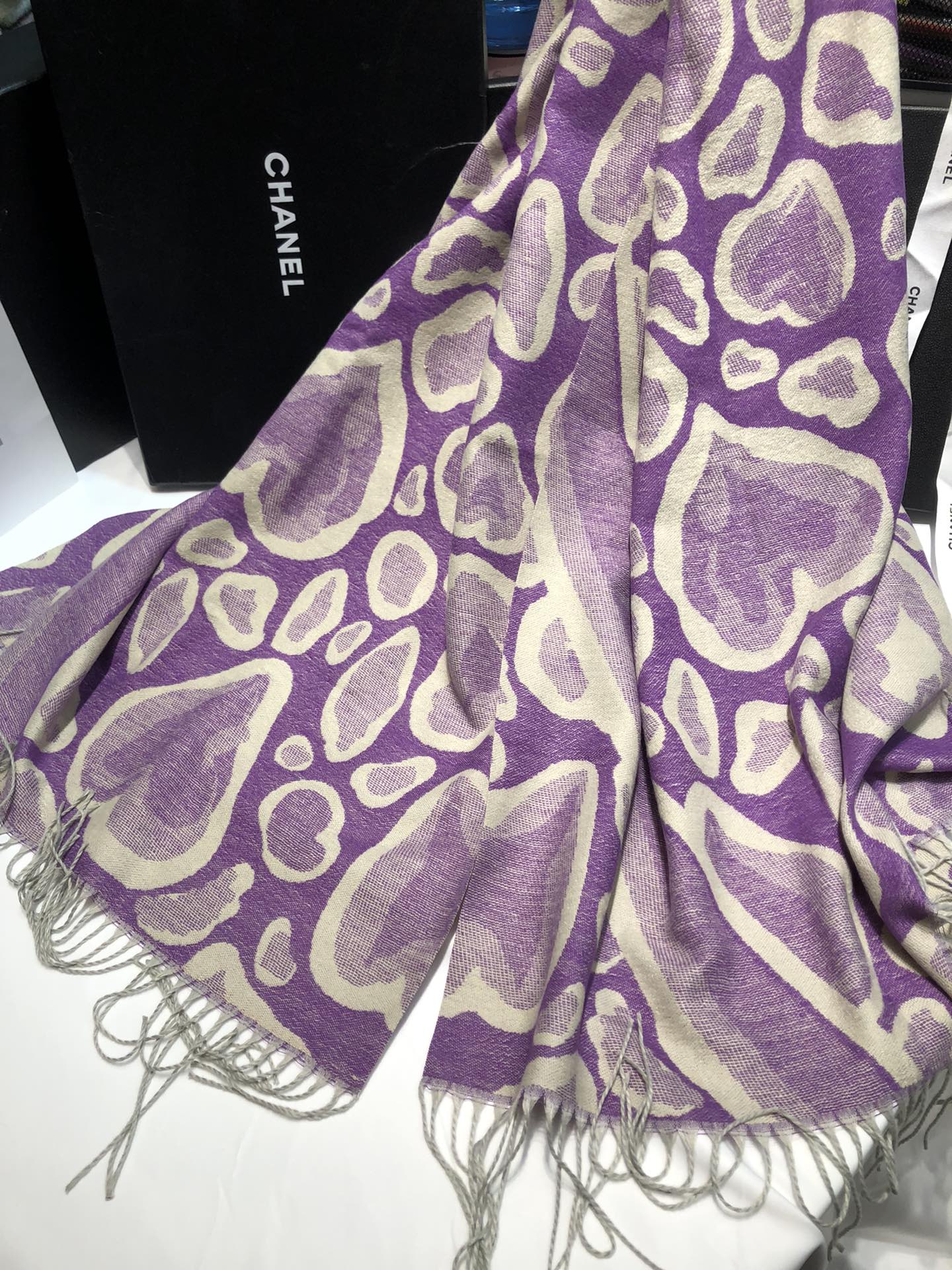 Cross-border scarf wholesale e-commerce live streaming supply chain new order style 65 jacquard series large leopard print pic 6