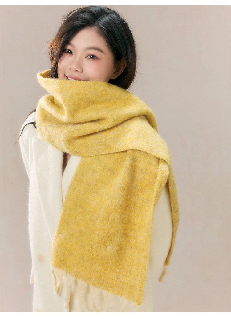 Wholesale of new vintage alpaca wool coarse beard scarves in stock for export, e-commerce live streaming supply chain pic 4
