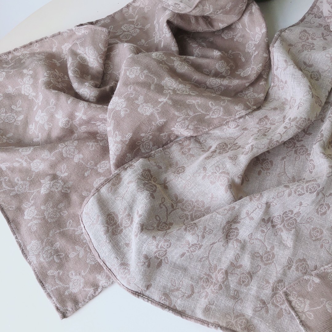 Wholesale of scarves, live-streaming e-commerce, supply of jacquard scarves, new artistic style scarves, linen scarves pic 8