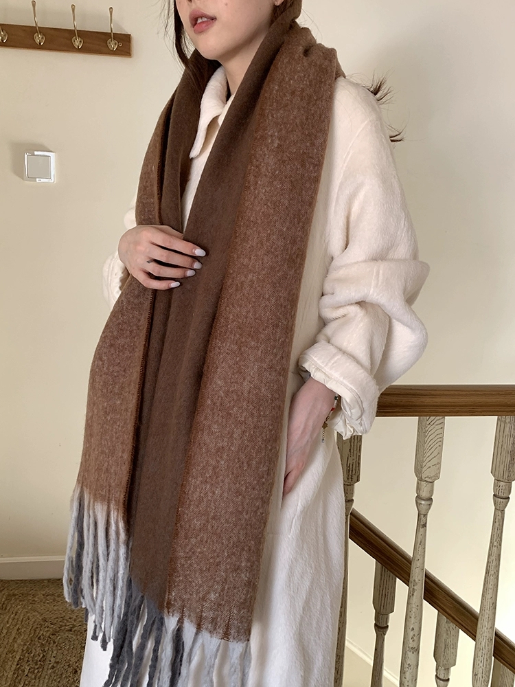 Cross-border scarf wholesale e-commerce live-streaming supply chain, cotton candy series left and right double-layered thick whiskers pic 5