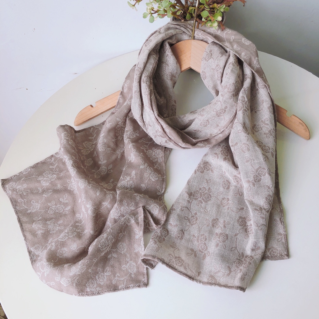 Wholesale of scarves, live-streaming e-commerce, supply of jacquard scarves, new artistic style scarves, linen scarves pic 7