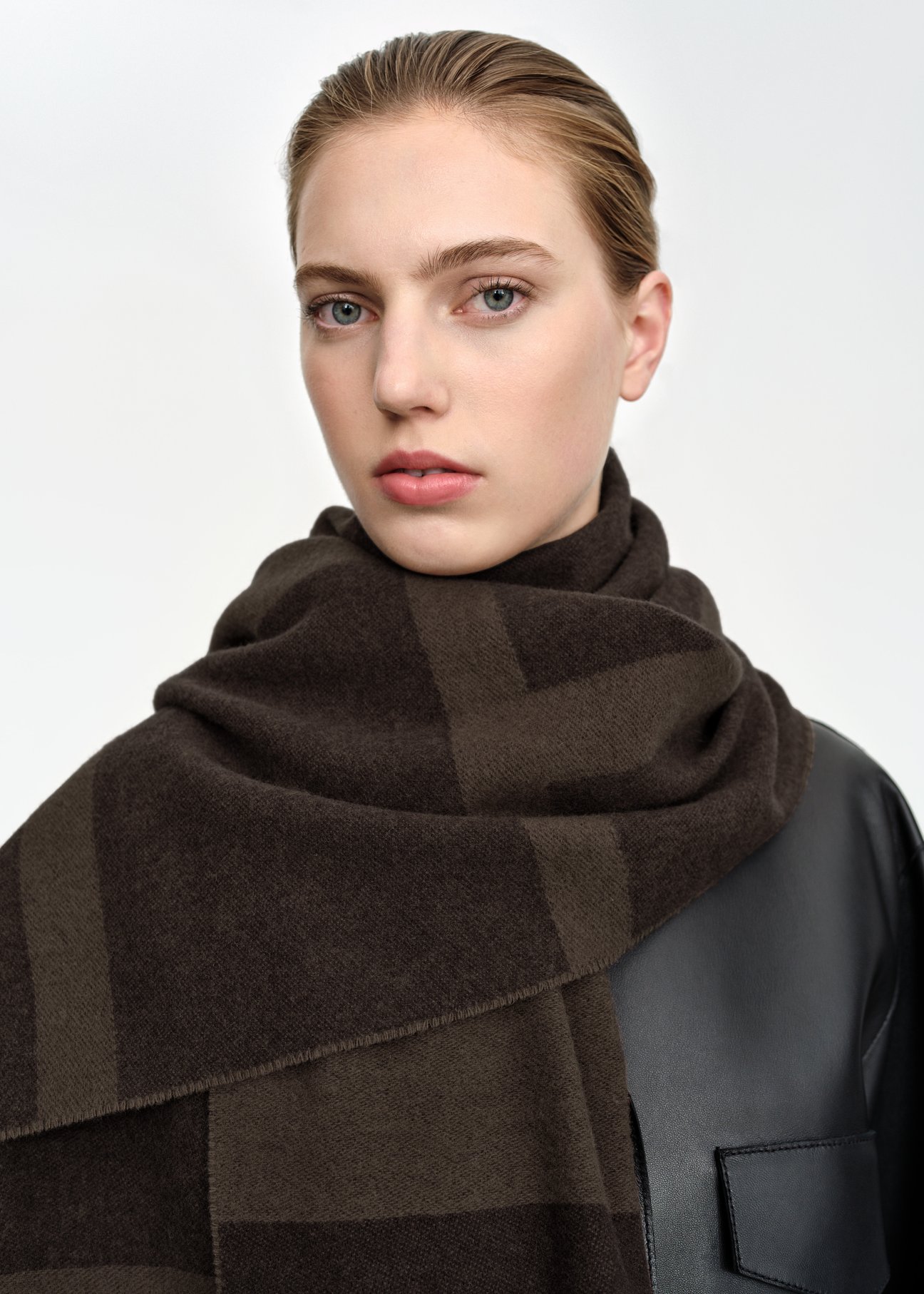 Cross-border scarf wholesale e-commerce live-streaming supply chain supply of new double-sided cashmere scarves pic 9