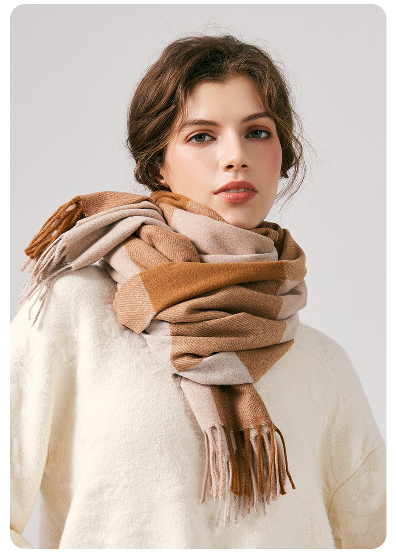 Wholesale of cross-border scarves in stock, e-commerce live streaming, supply chain, 96 wool series, color-blocked wool square grid pic 2
