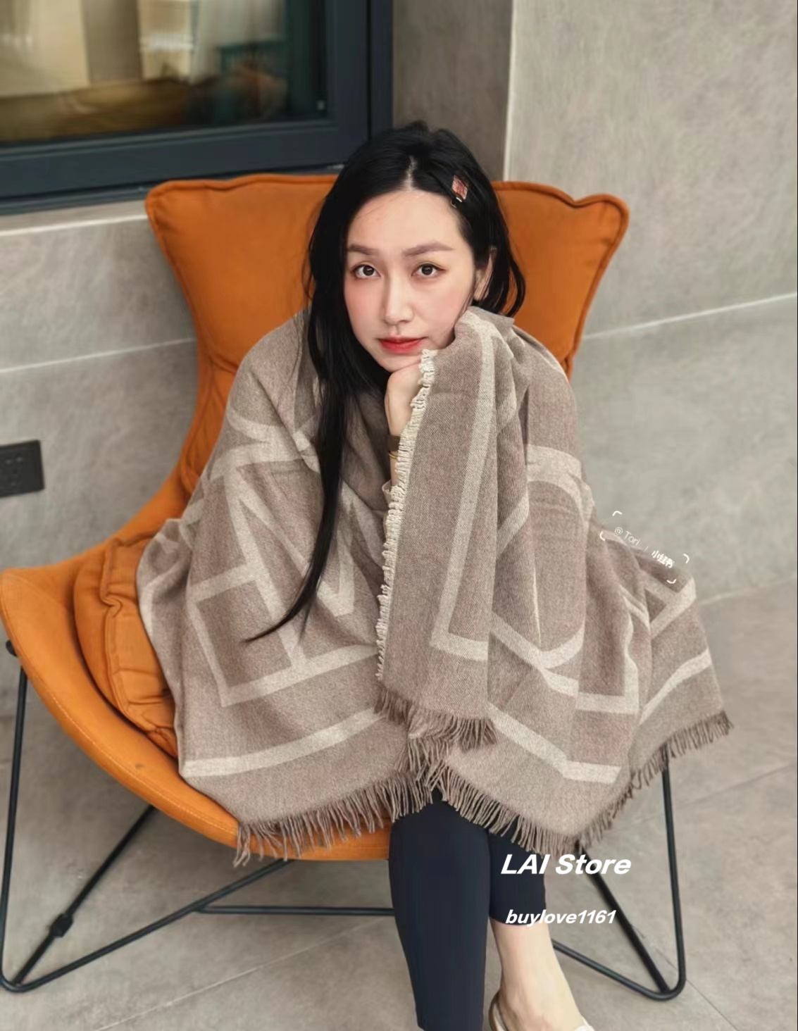 Cross-border scarf wholesale e-commerce live-streaming supply chain supply of the same style square scarves and shawls as TOT pic 7