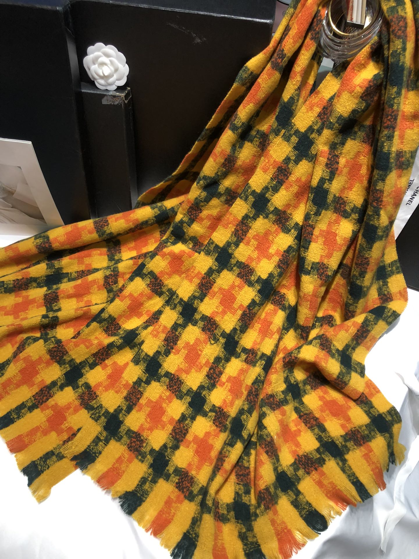 Cross-border scarf wholesale e-commerce live-streaming supply chain supply 40 woven windmill check scarves pic 8